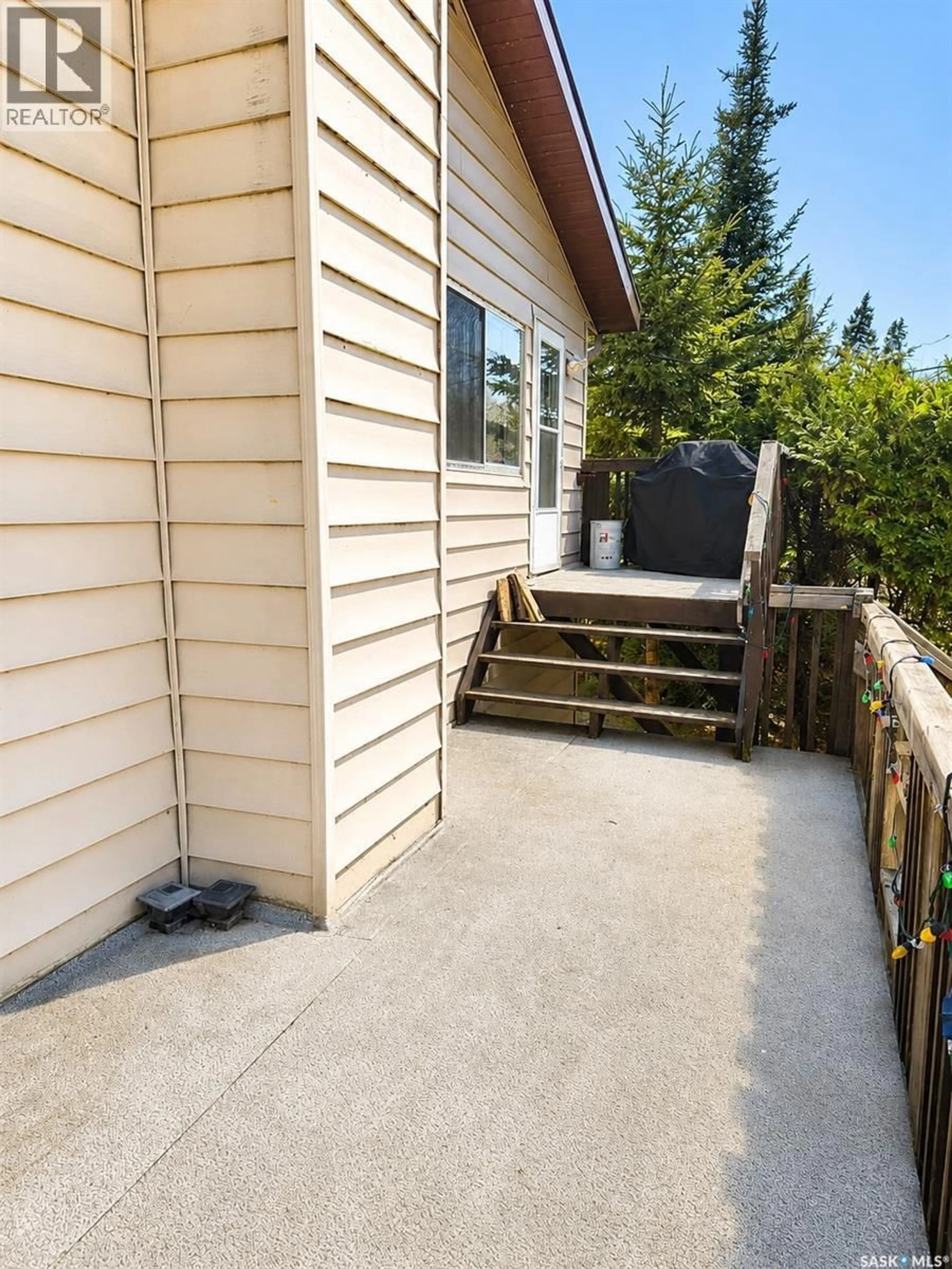 Patio, street for 267 LAKESHORE DRIVE, Lakeland Rm No. 521 Saskatchewan S0J0N0