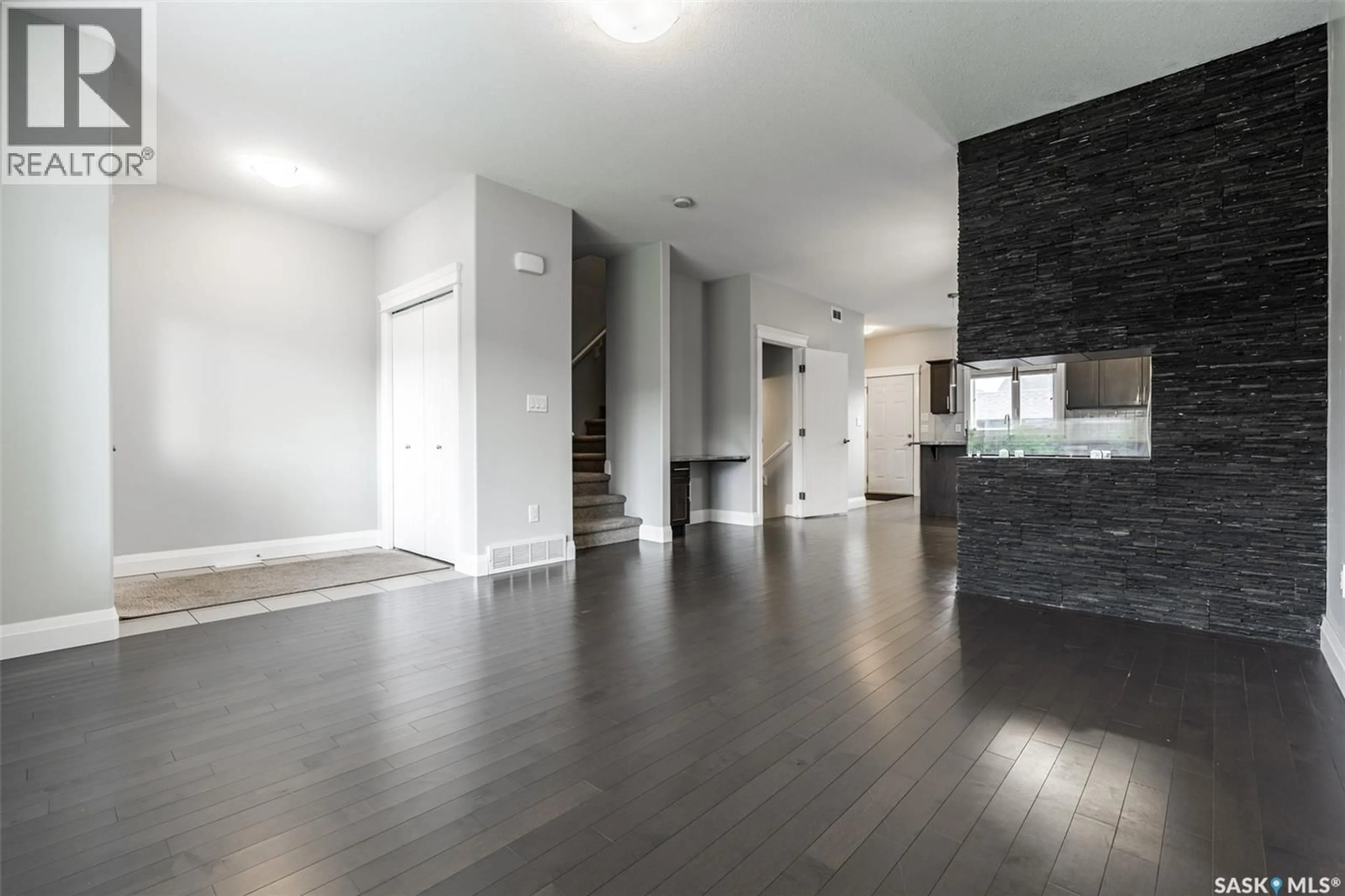 Unknown for N - 18 111 ROSEWOOD GATE, Saskatoon Saskatchewan S7V0E5