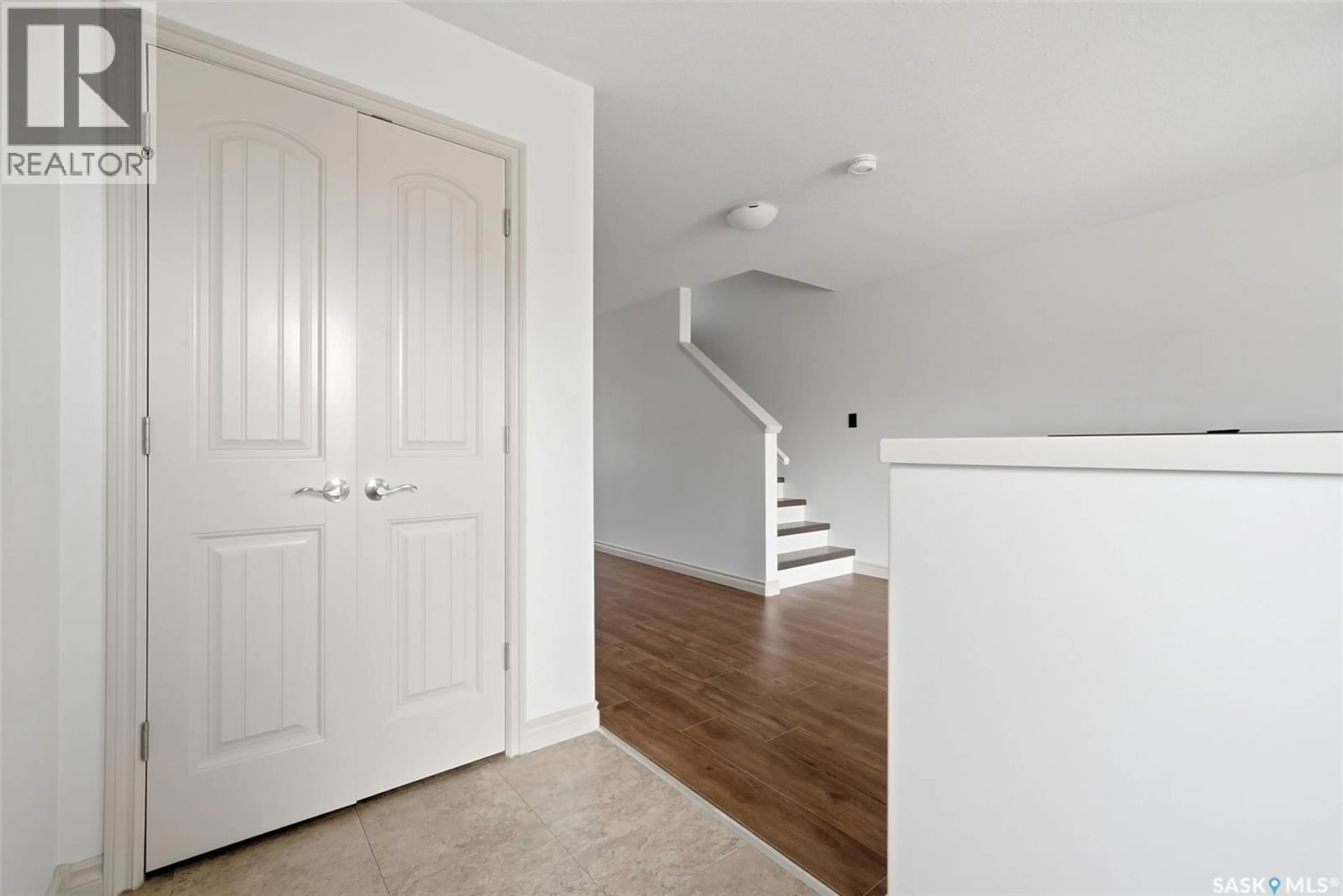Indoor entryway for 4348 SHAFFER STREET, Regina Saskatchewan S4W0L4