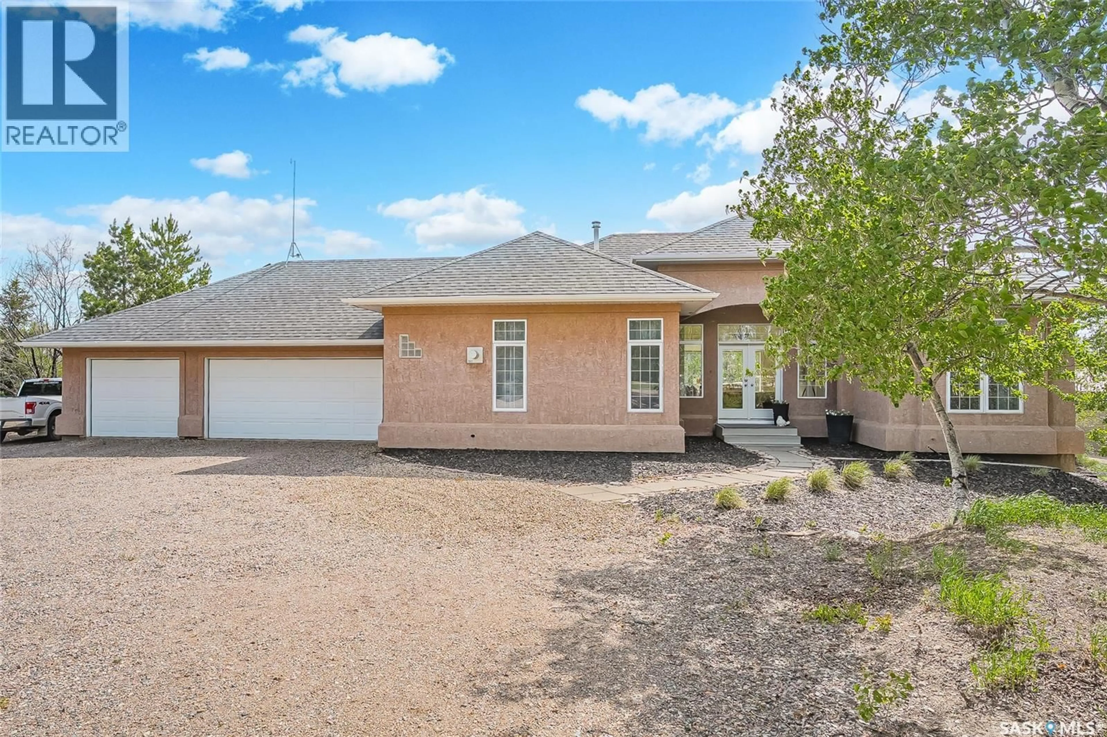 Home with brick exterior material, street for 2 DISCOVERY TRAIL, Corman Park Rm No. 344 Saskatchewan S7K3J9