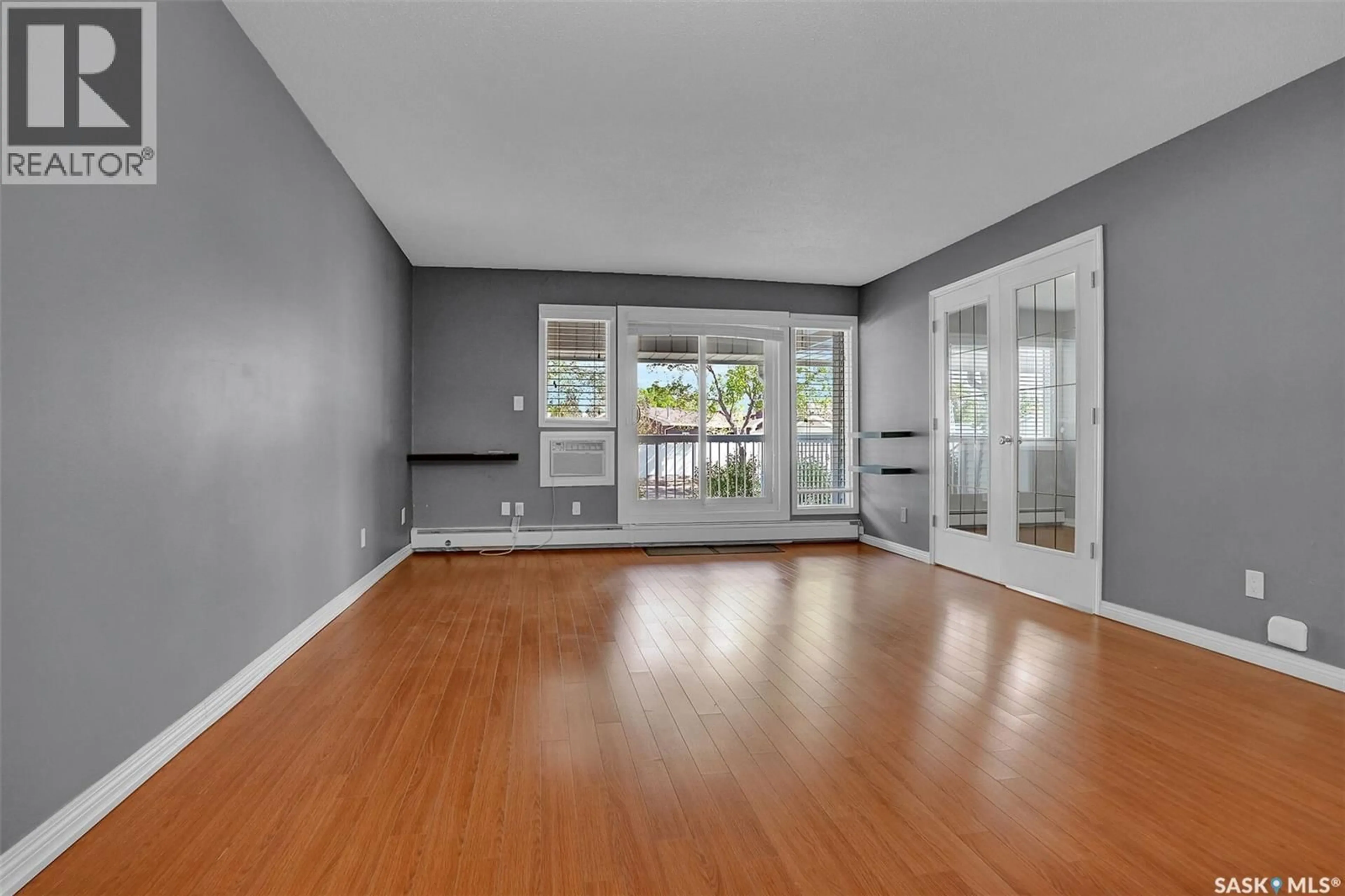 Unknown for 960 - 139 ASSINIBOINE AVENUE, Regina Saskatchewan S4V2P8