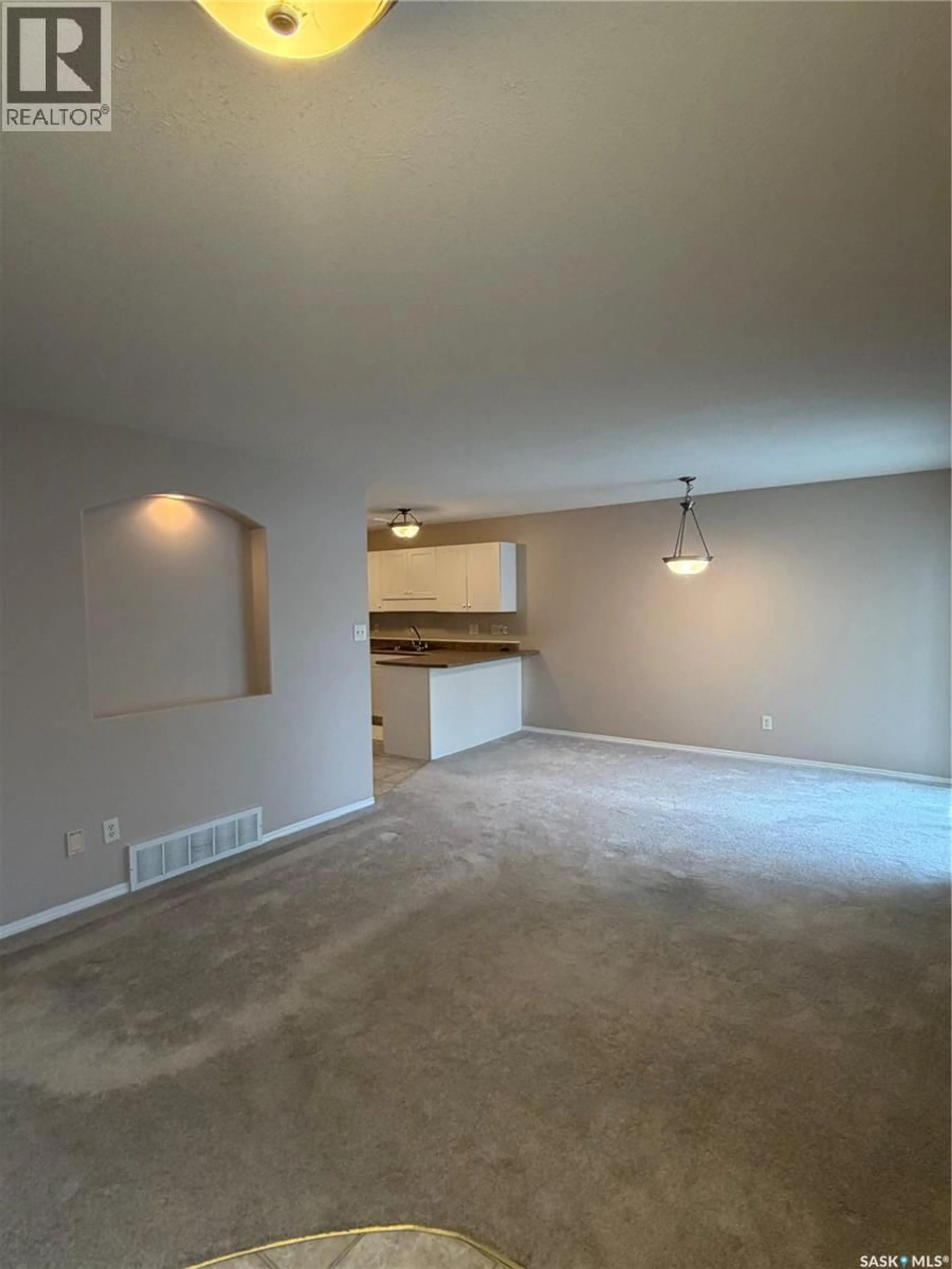 A pic of a room for 5424 ROCHDALE BOULEVARD, Regina Saskatchewan S4X4M8