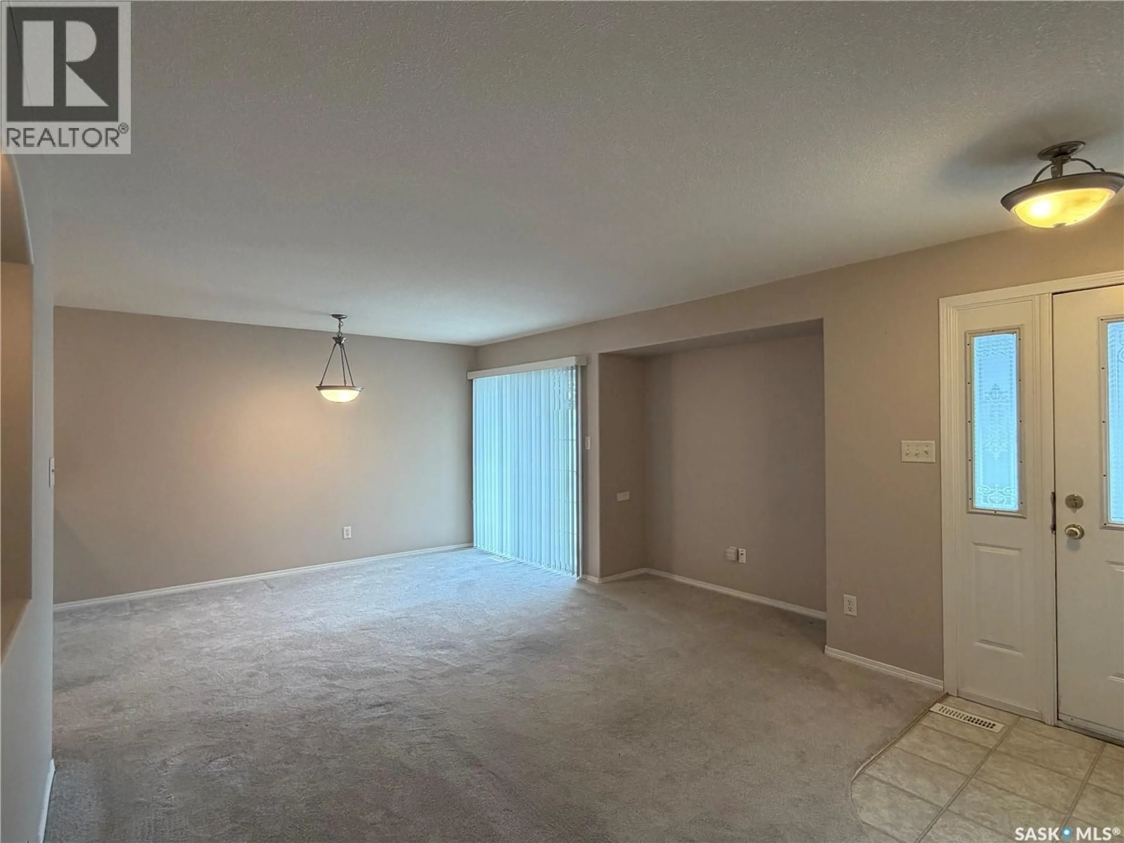 A pic of a room for 5424 ROCHDALE BOULEVARD, Regina Saskatchewan S4X4M8