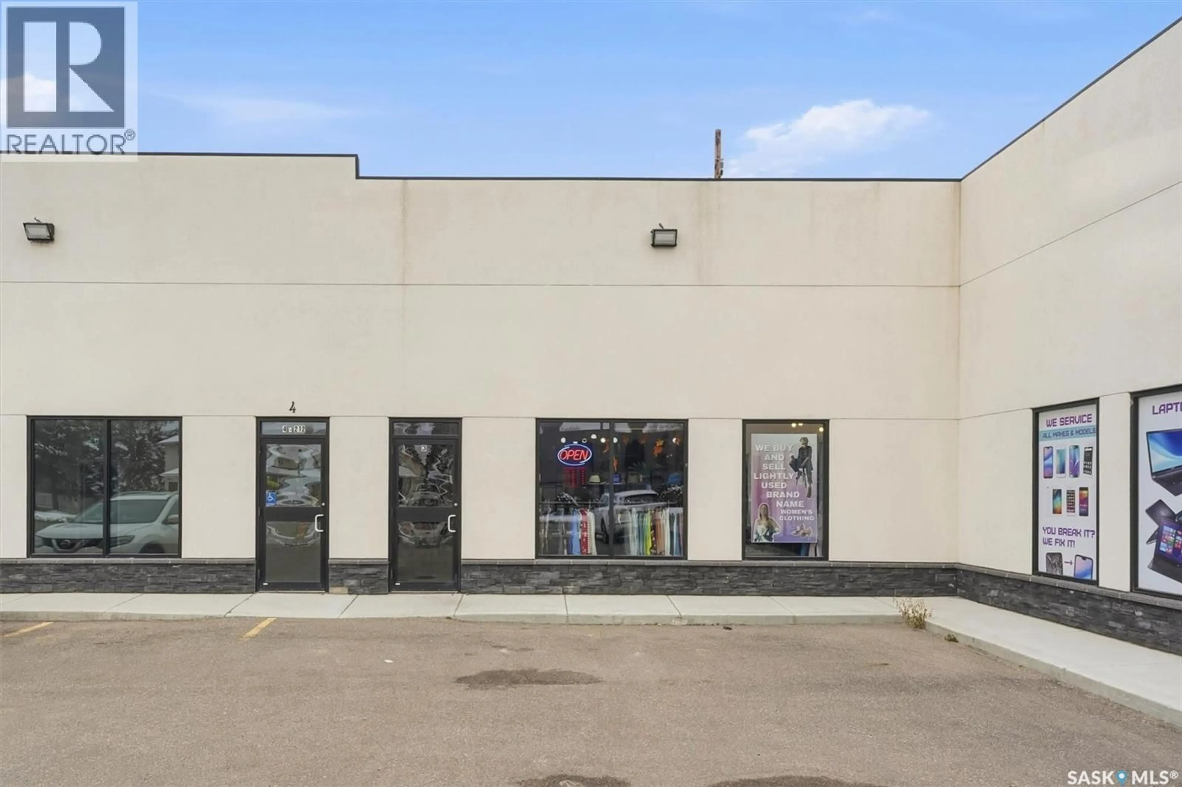Unknown for 2 212 CENTRAL STREET, Warman Saskatchewan S0K0A1