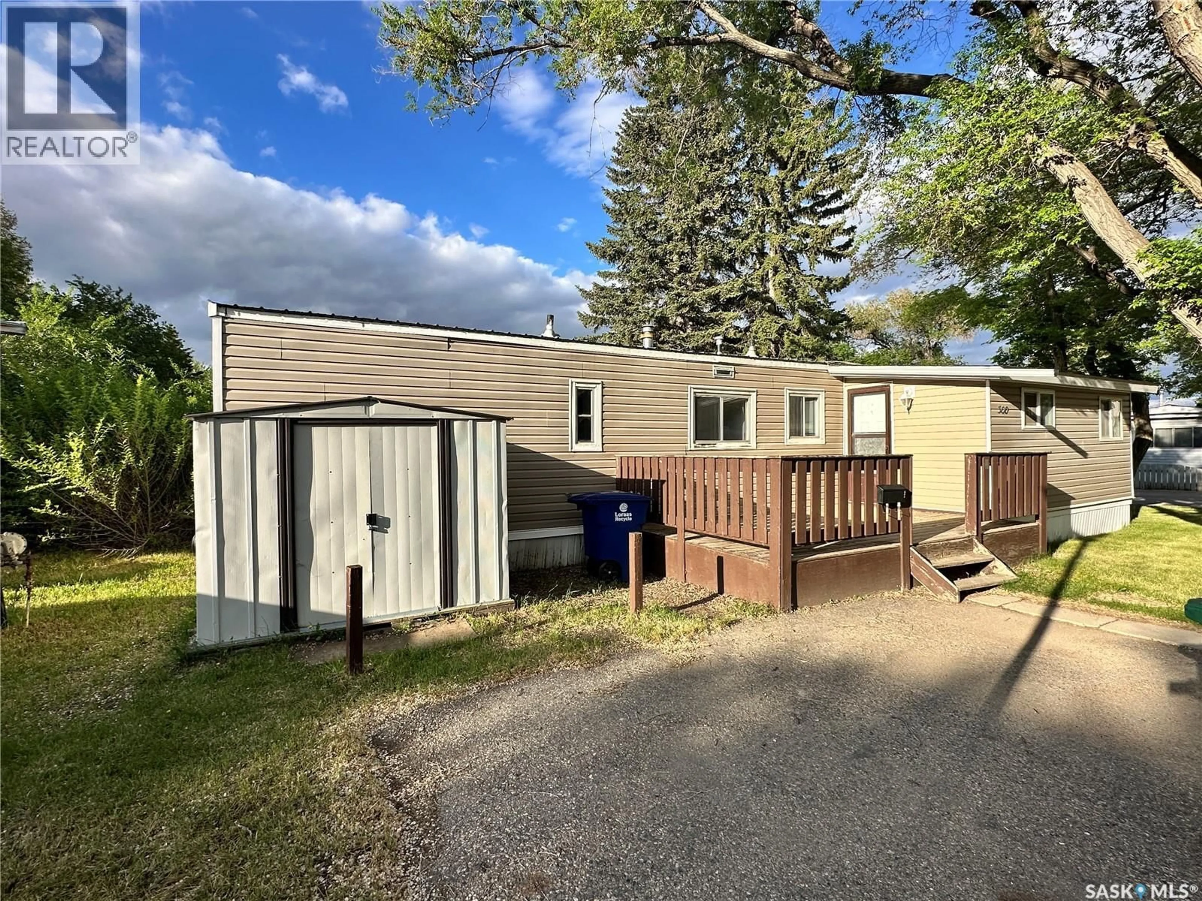 Shed for 300 1524 RAYNER AVENUE, Saskatoon Saskatchewan S7N1Y1