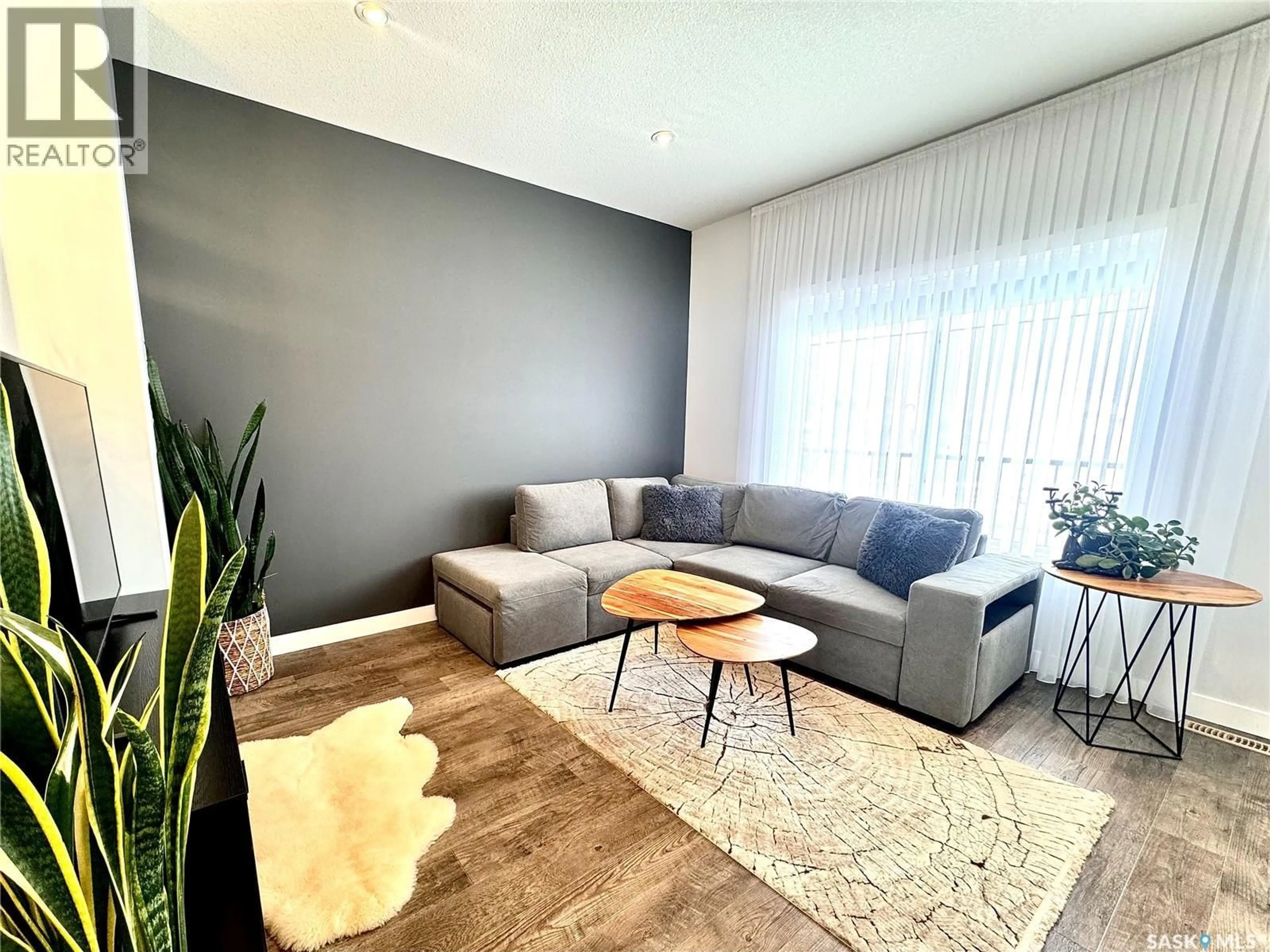 Living room with furniture, unknown for 7937 FLAX AVENUE, Regina Saskatchewan S4Y0E6