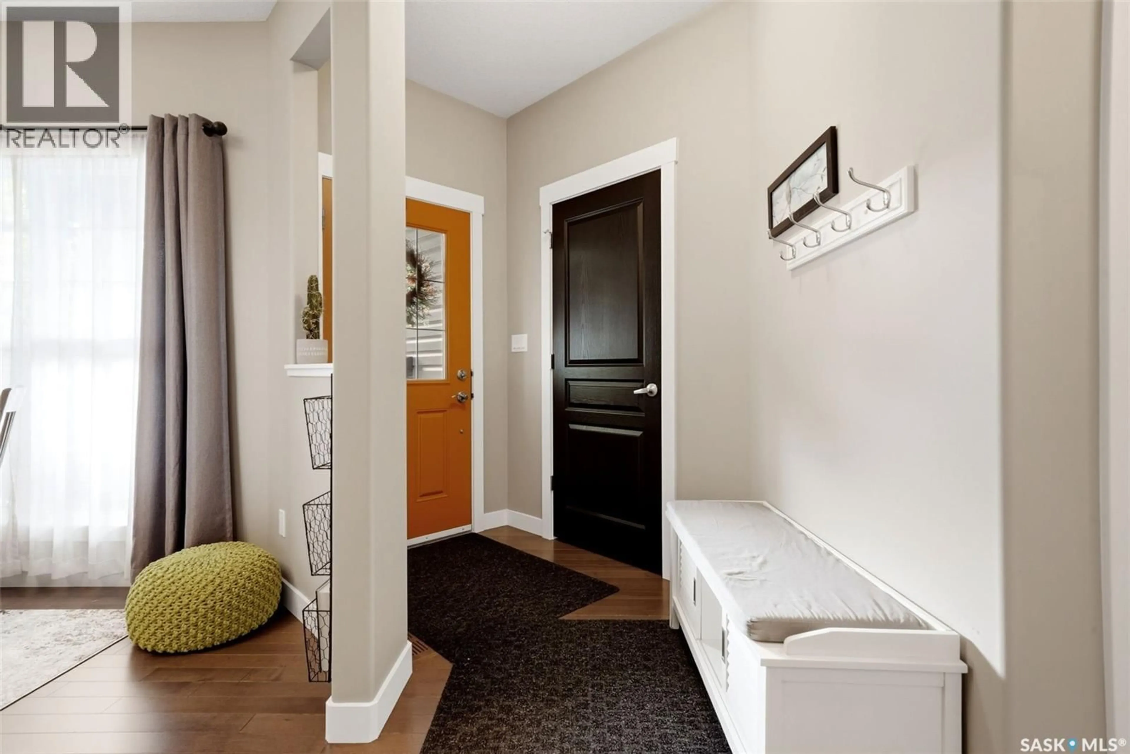 Indoor entryway for 3150 BROCK BAY, Regina Saskatchewan S4X0K4