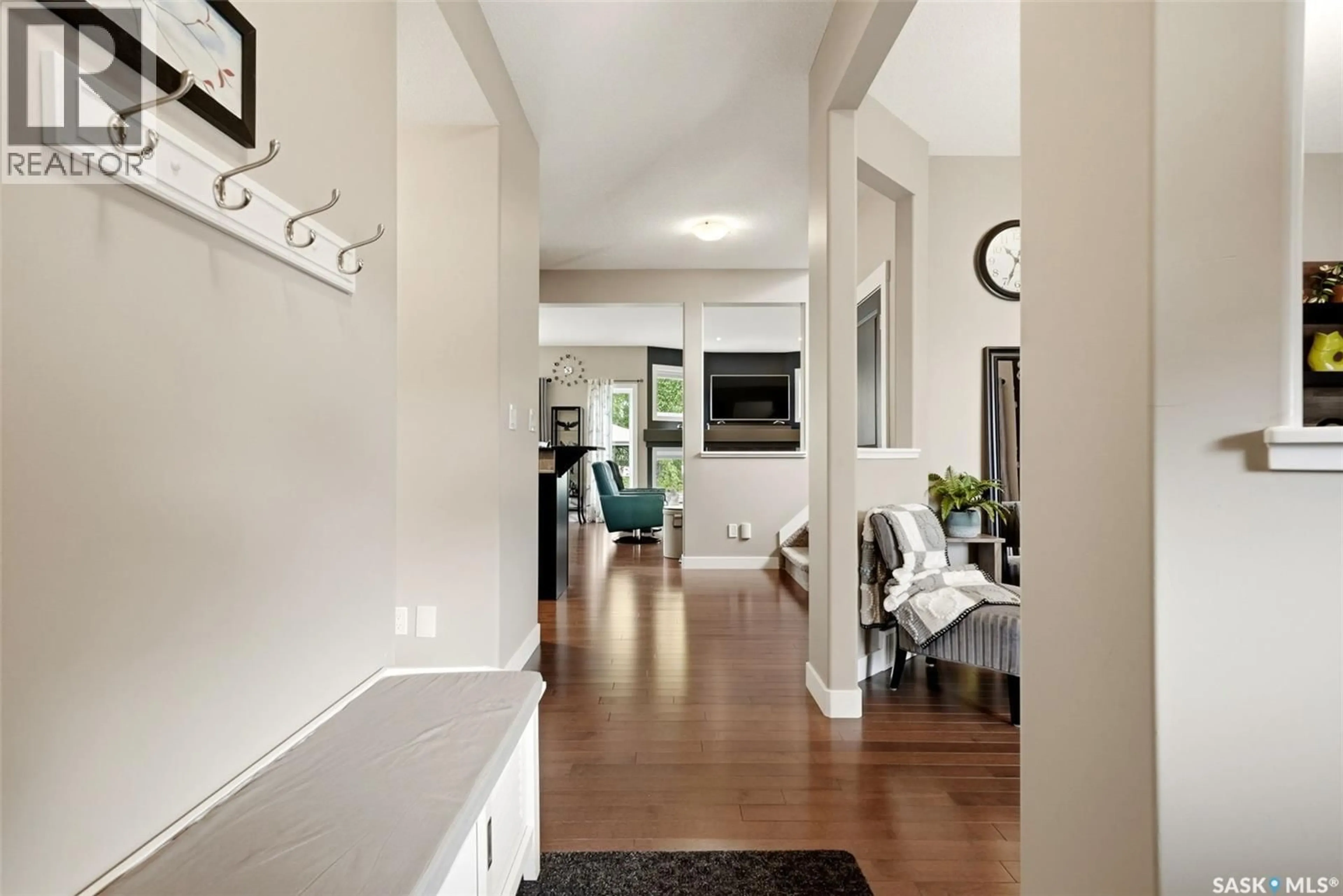 Indoor entryway for 3150 BROCK BAY, Regina Saskatchewan S4X0K4