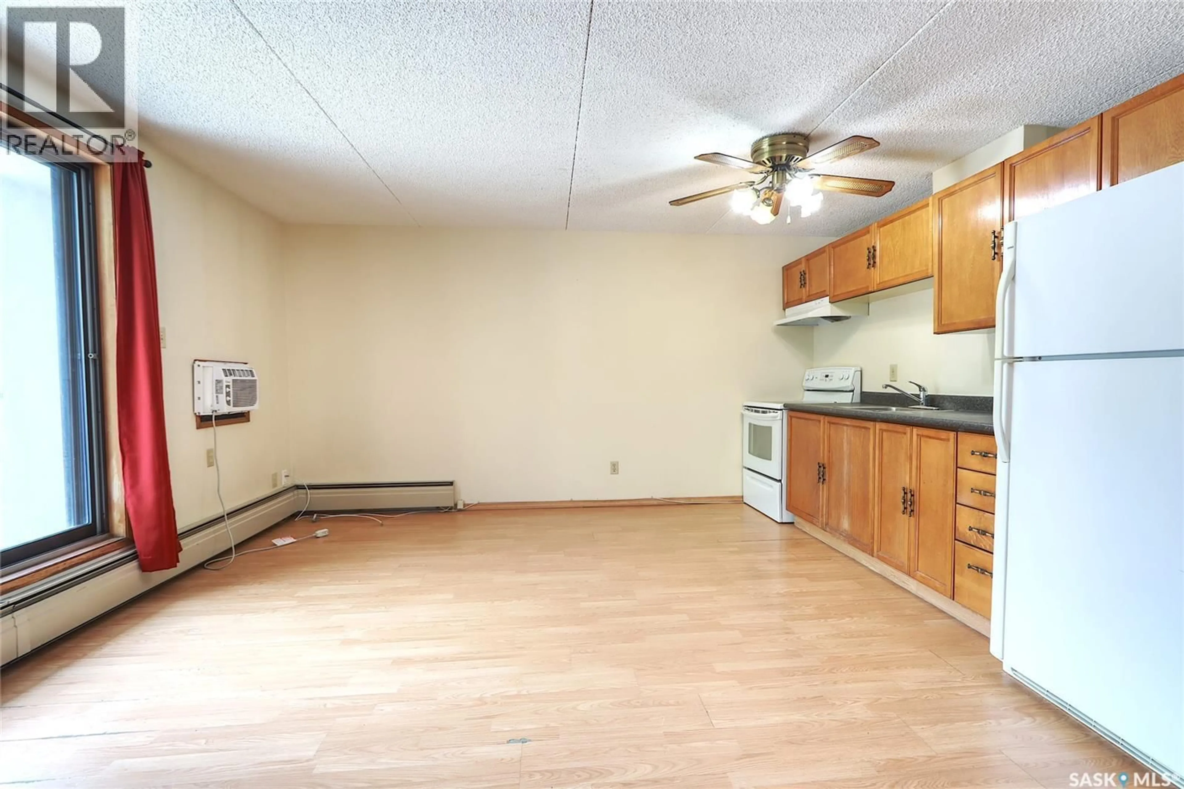 Unknown for 107 - 2125 OSLER STREET, Regina Saskatchewan S4P4G9