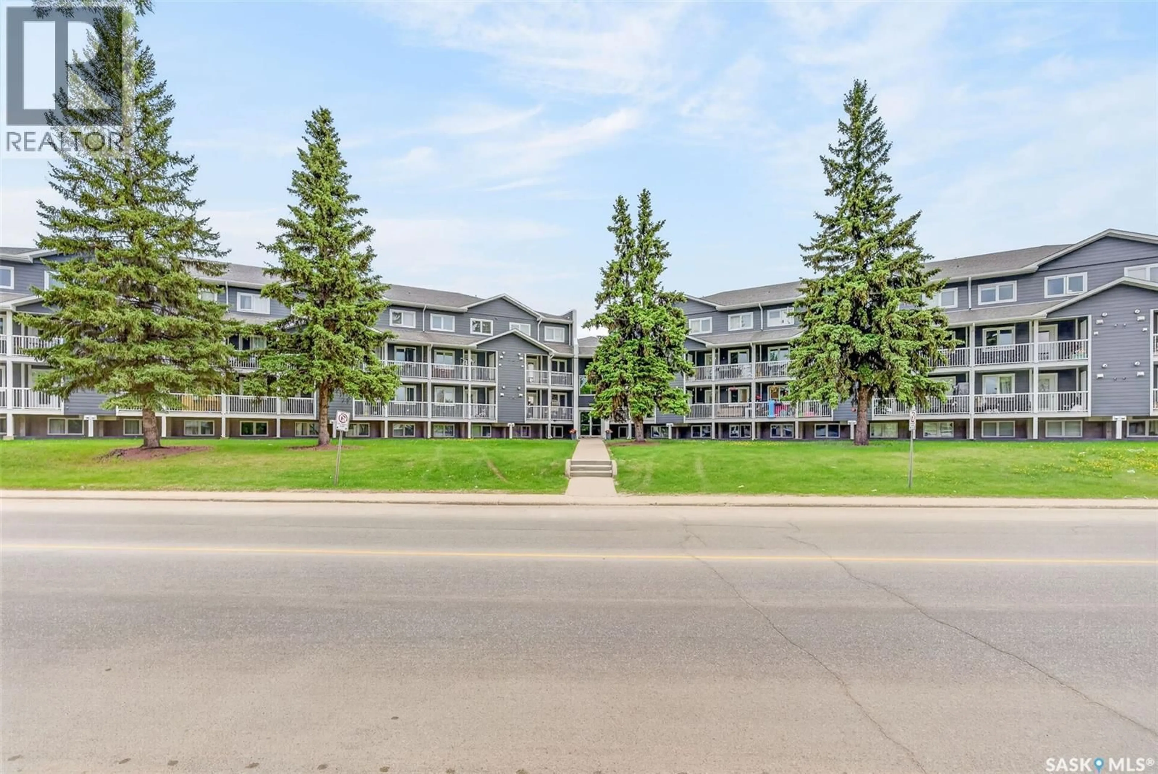 Unknown for E - 109 515 28TH STREET, Prince Albert Saskatchewan S6V1X8