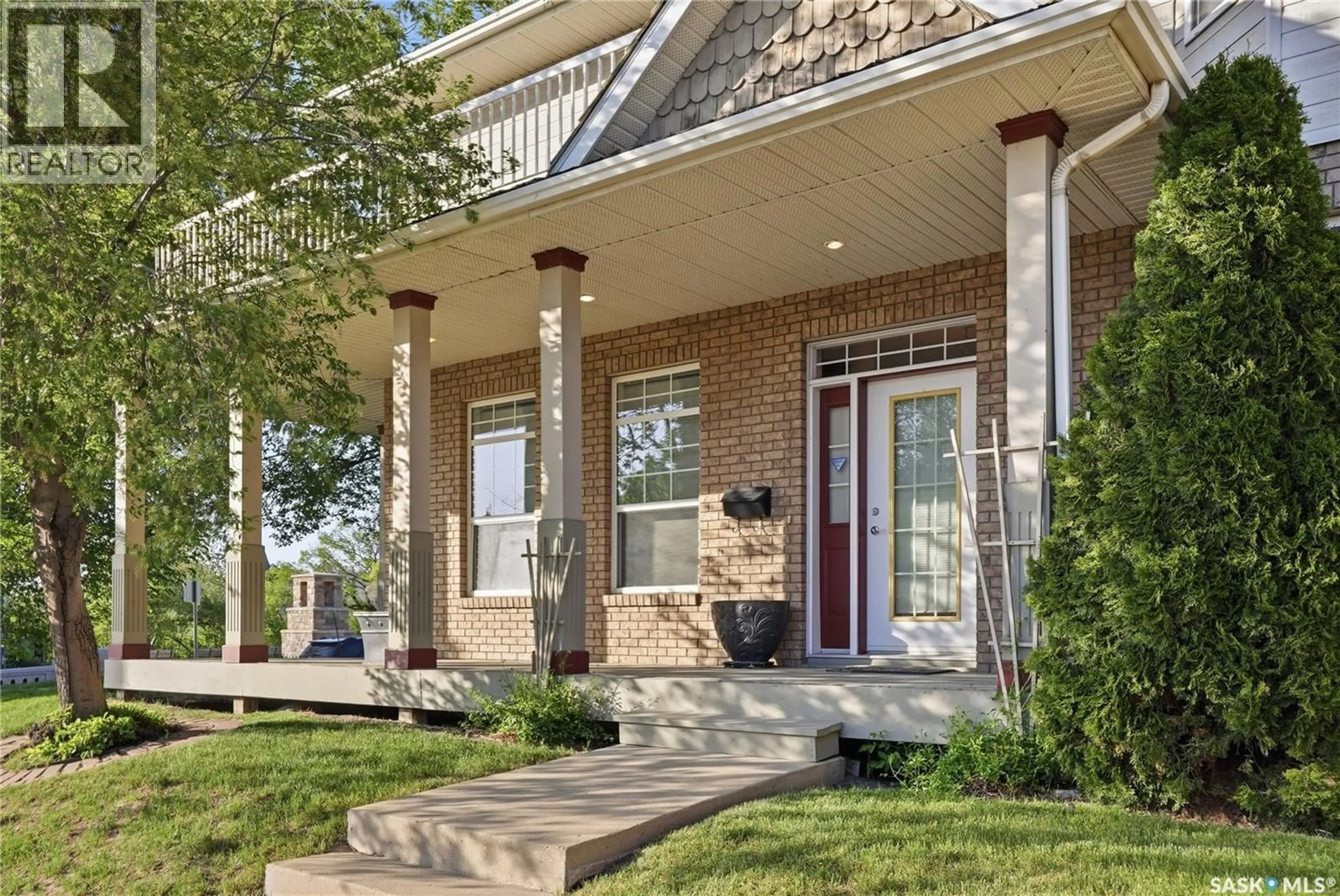 Home with brick exterior material, street for E - 602 SASKATCHEWAN CRESCENT, Saskatoon Saskatchewan S7N0K9