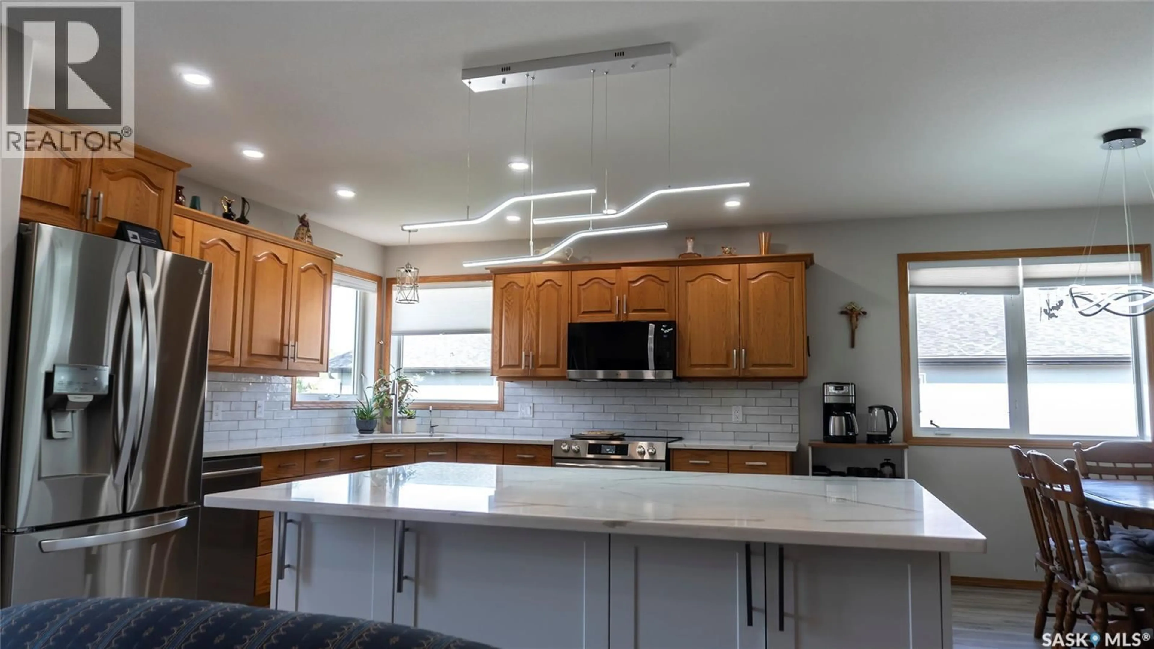 Open concept kitchen, ceramic/tile floor for 3 RUSSELL DRIVE, Yorkton Saskatchewan S3N3W2