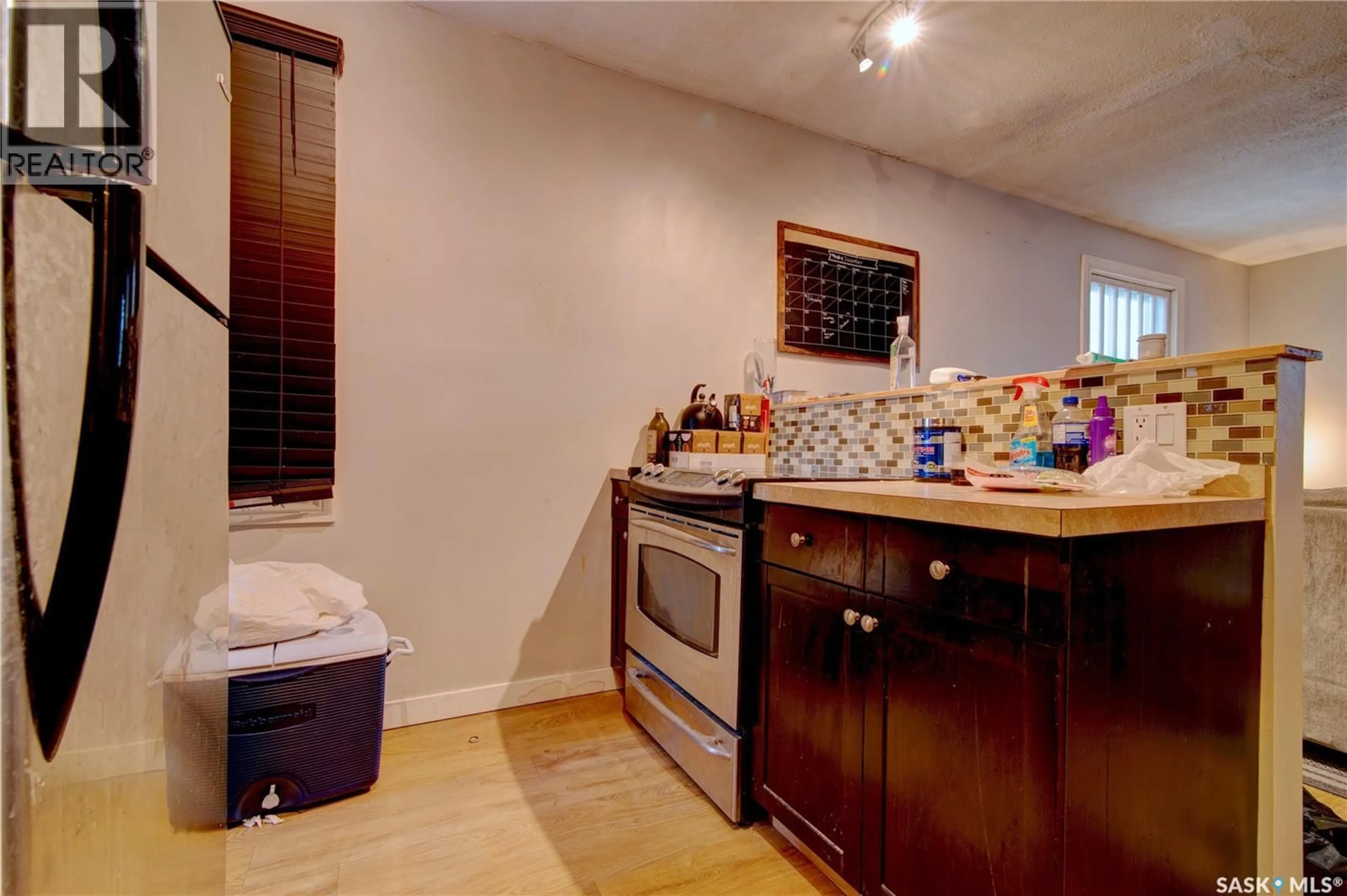 Unknown for 1035 WALLACE STREET, Regina Saskatchewan S4N3Y7