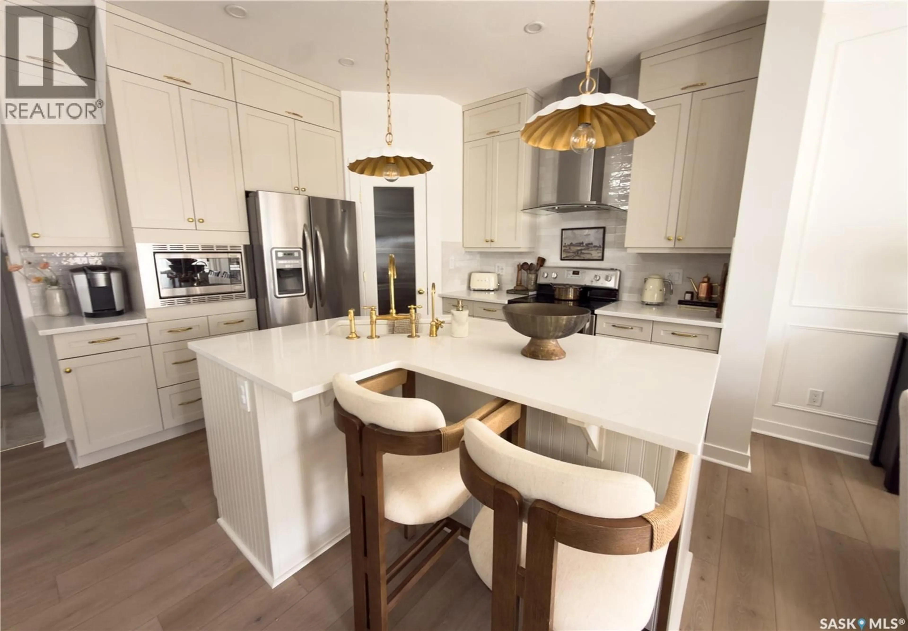 Contemporary kitchen, unknown for 4834 LIBERTY STREET, Regina Saskatchewan S4W0K1