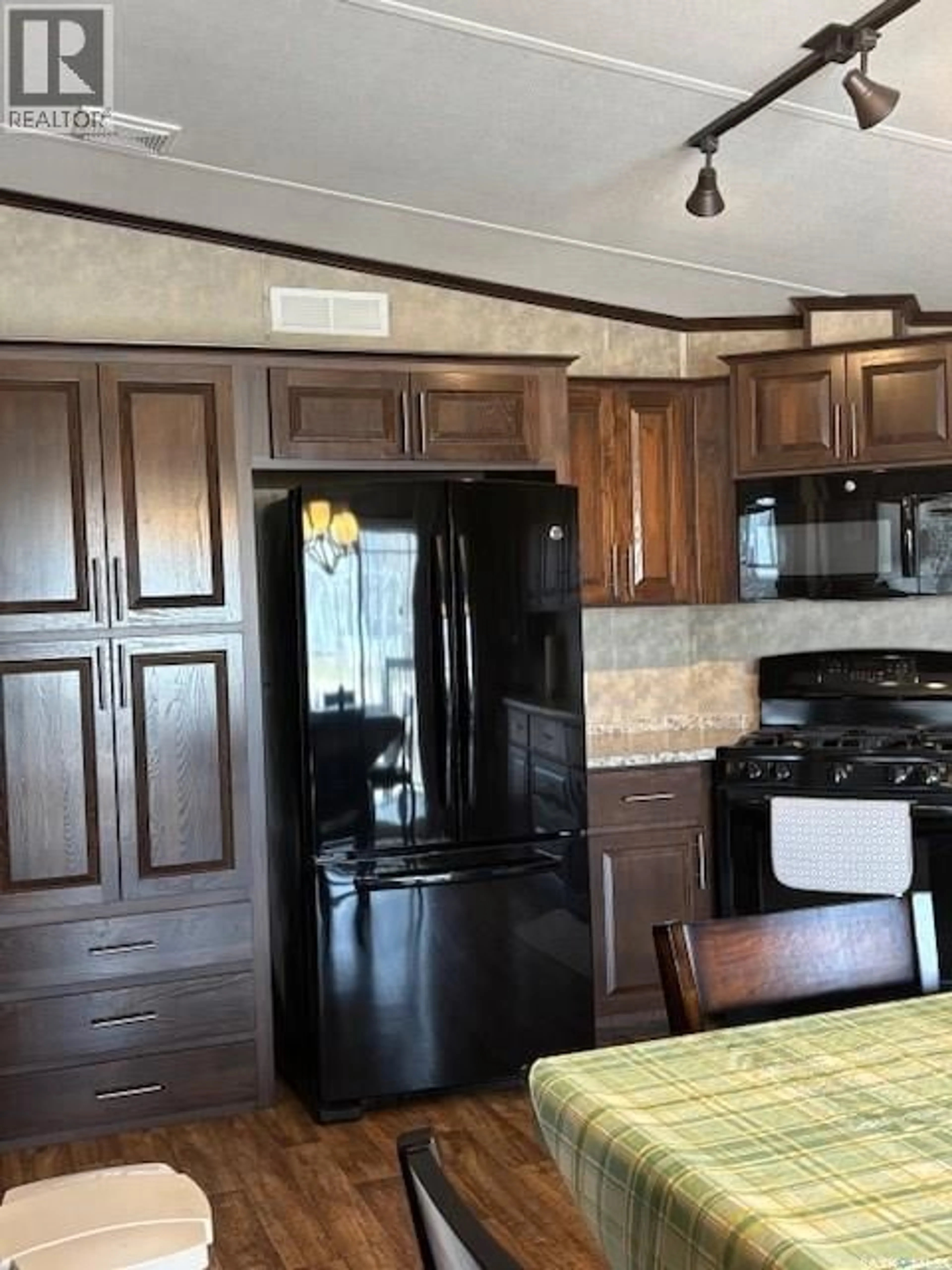 Standard kitchen, unknown for 1207 OAK AVENUE, Beaver River Rm No. 622 Saskatchewan S0M1A0