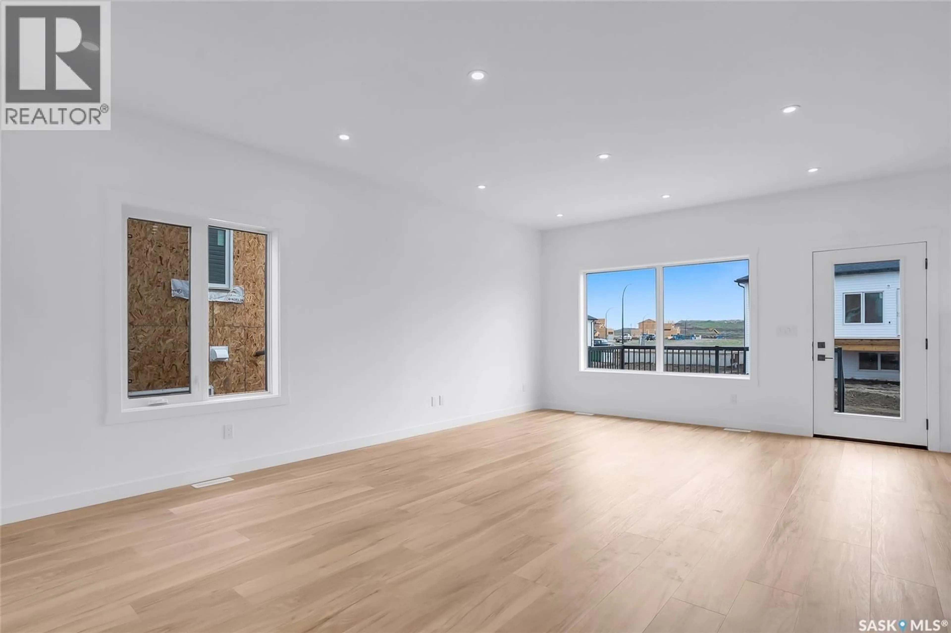 A pic of a room for 419 NAZARALI MANOR, Saskatoon Saskatchewan S7V1X5