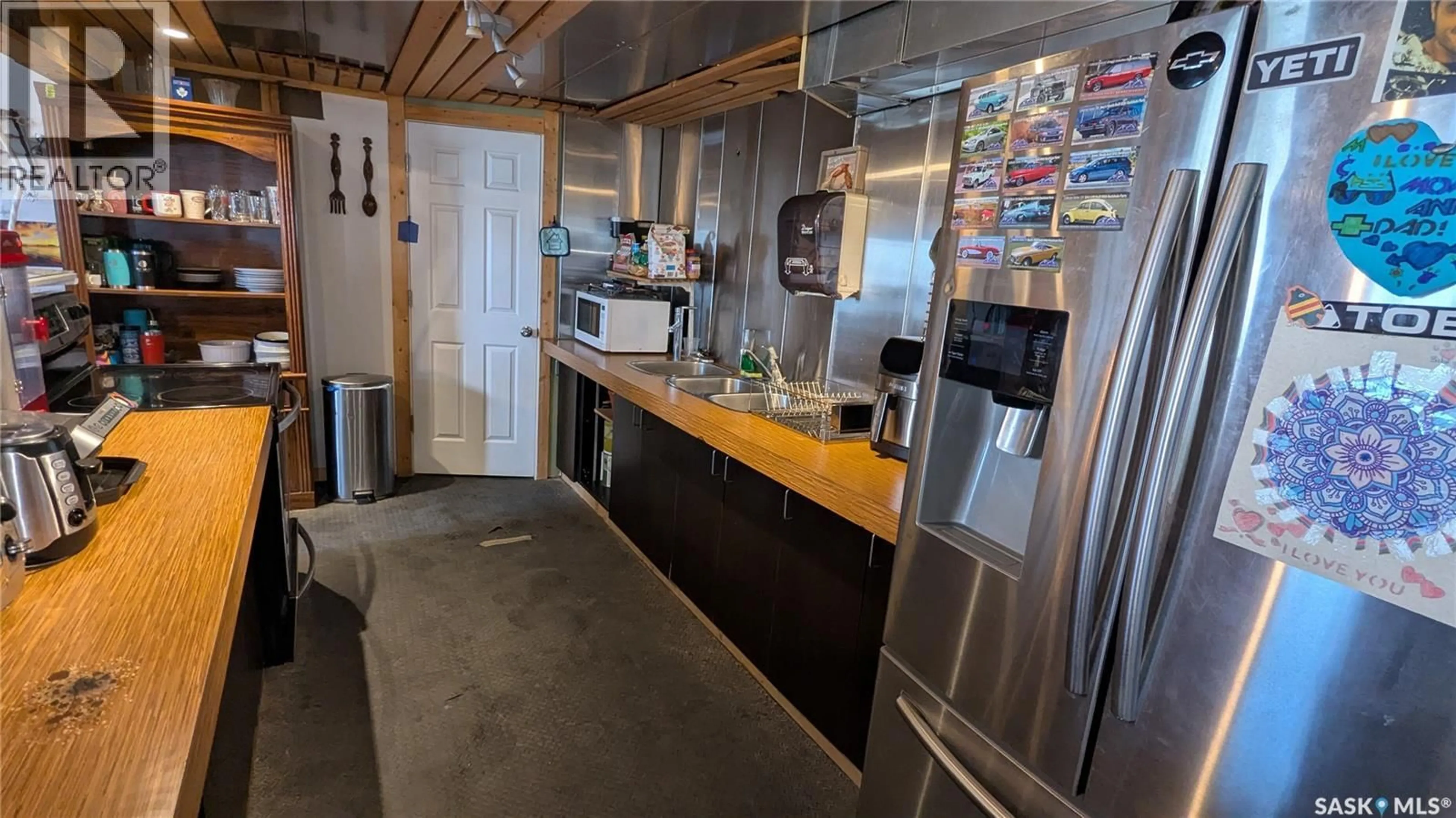 Standard kitchen, unknown for 423 1ST STREET, Wakaw Saskatchewan S0K4P0