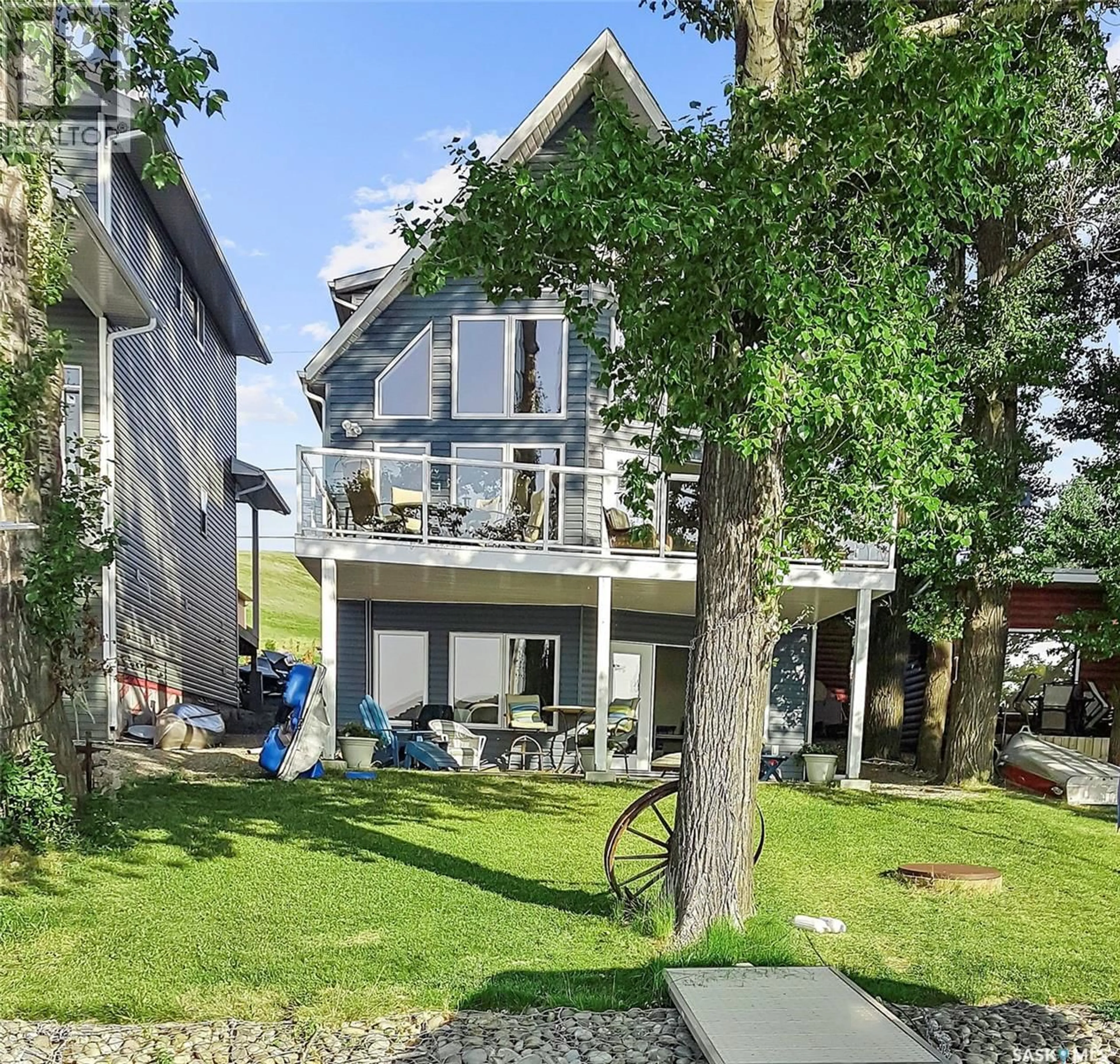 A pic from outside/outdoor area/front of a property/back of a property/a pic from drone, water/lake/river/ocean view for 119 ELIM LANE, Lac Pelletier Rm No. 107 Saskatchewan S0N2Y0