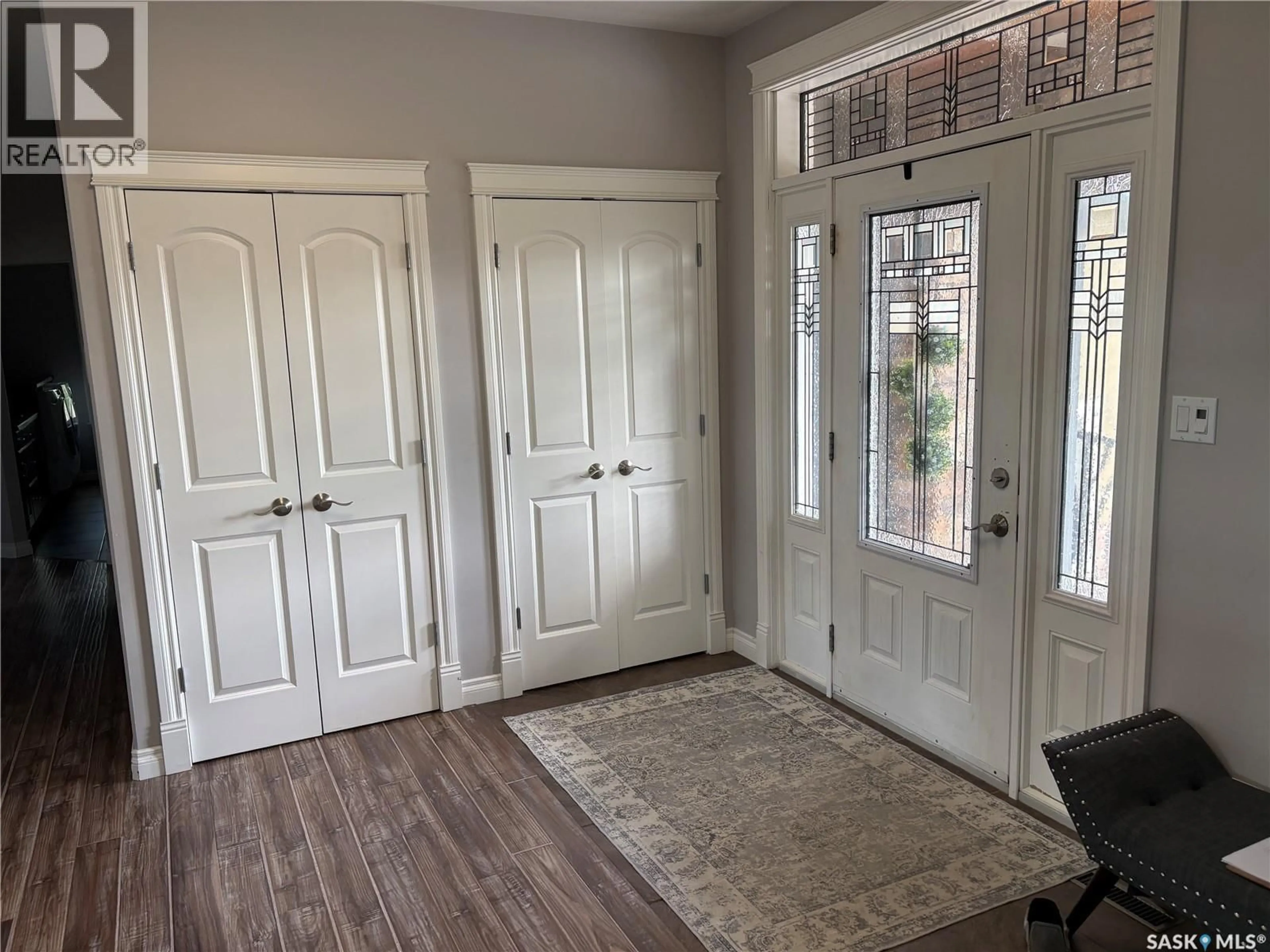 Indoor entryway for 1451 1ST AVENUE, Weyburn Saskatchewan S4H3E3