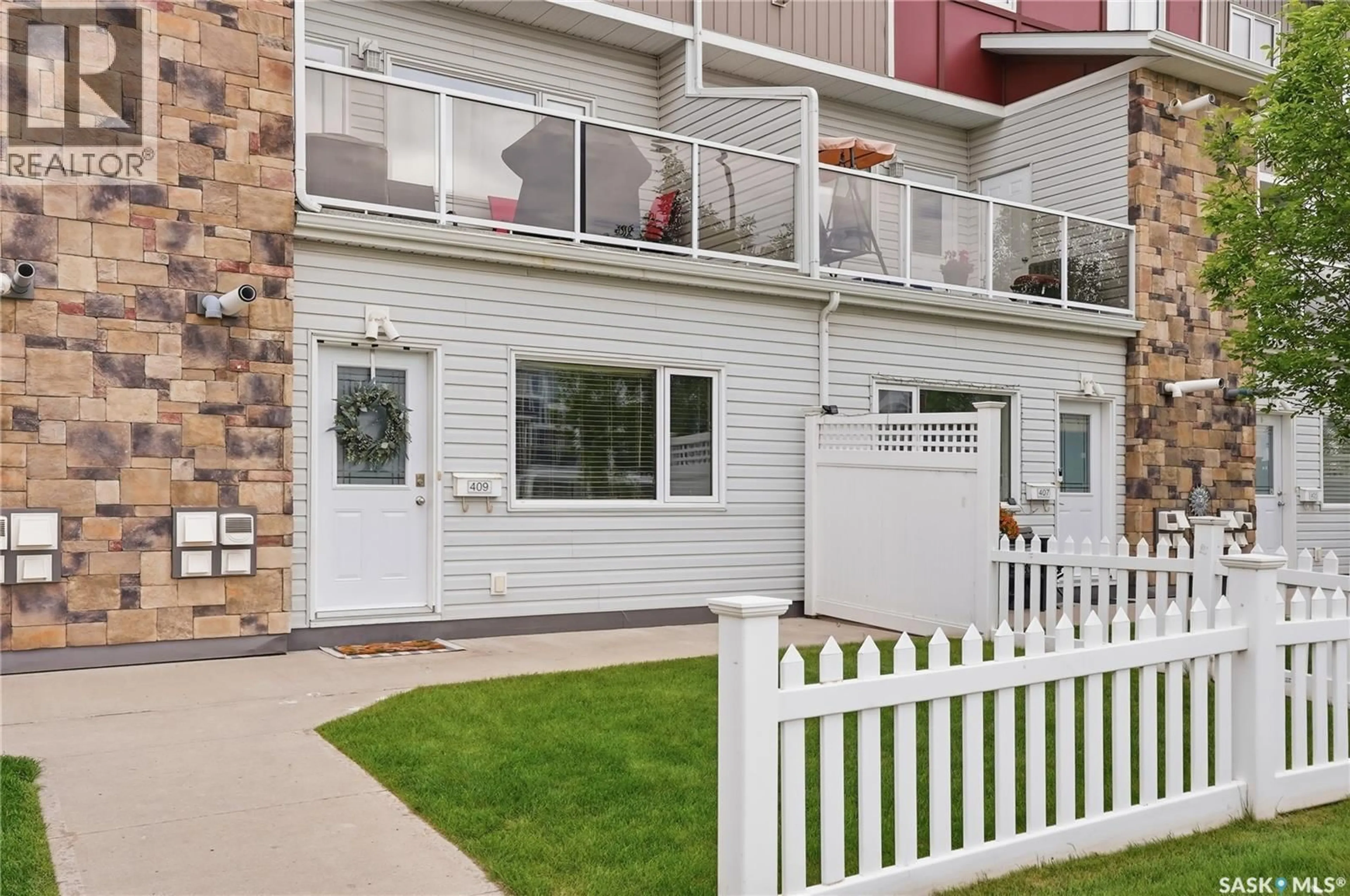Unknown for 409 225 HASSARD CLOSE, Saskatoon Saskatchewan S7L2W8