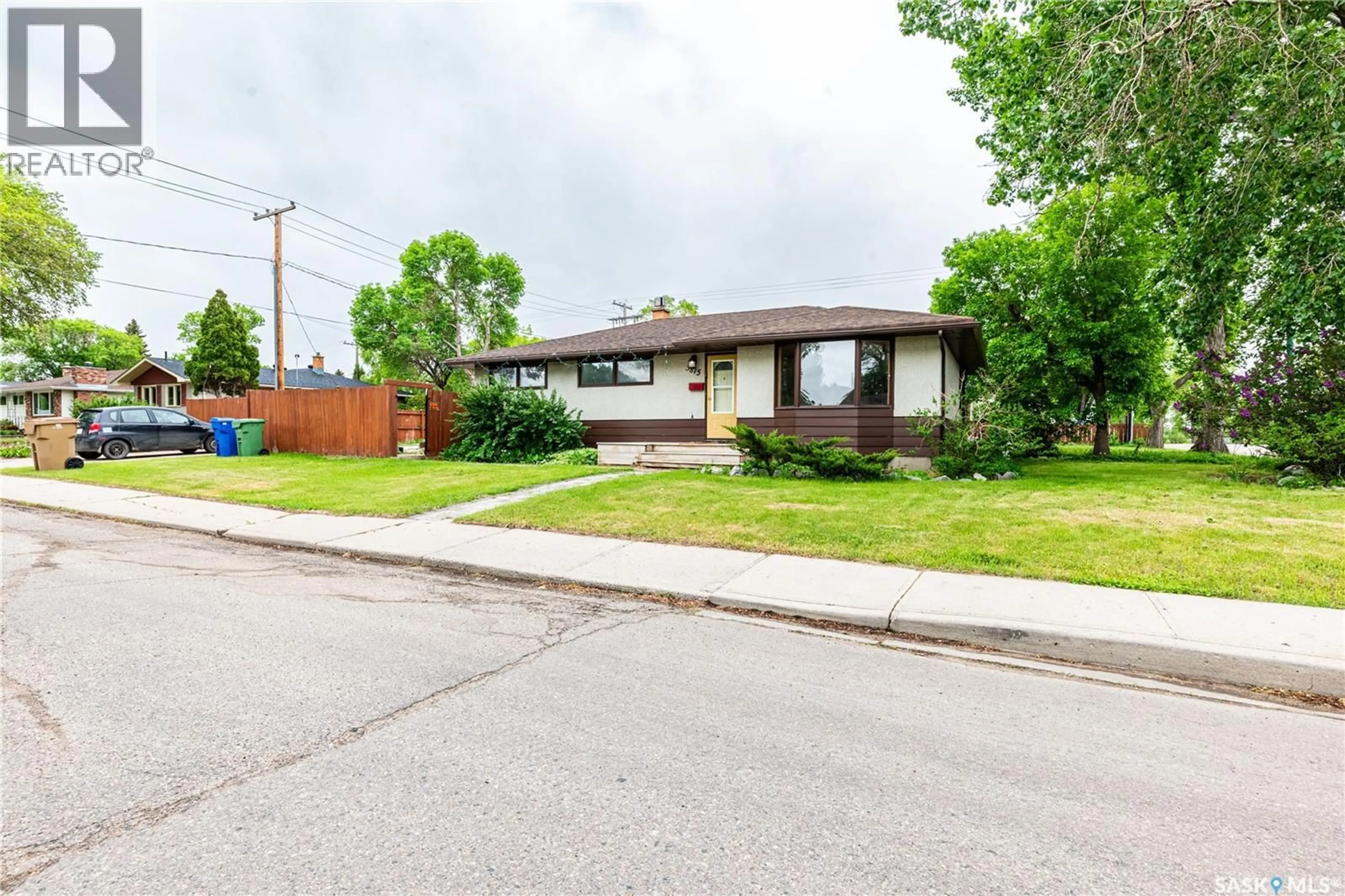Unknown for 3815 VAN HORNE AVENUE, Regina Saskatchewan S4S1M5
