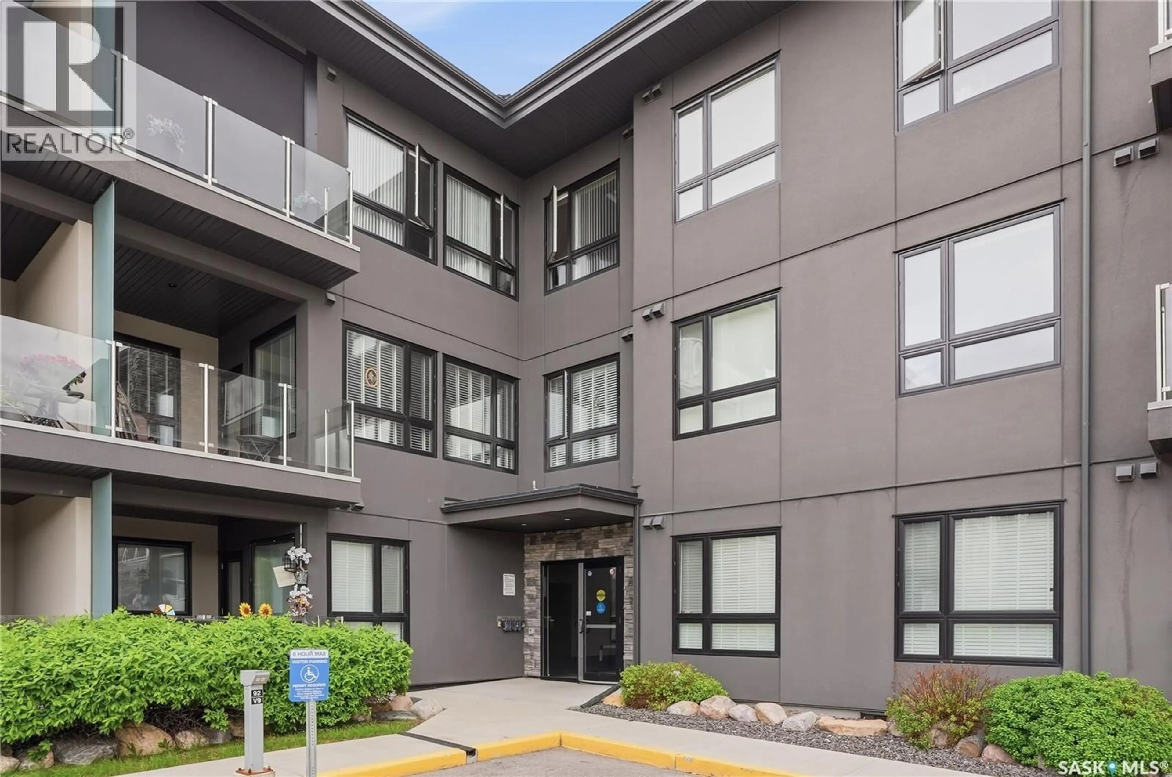 Patio, unknown for 216 223 EVERGREEN SQUARE, Saskatoon Saskatchewan S7S1N1