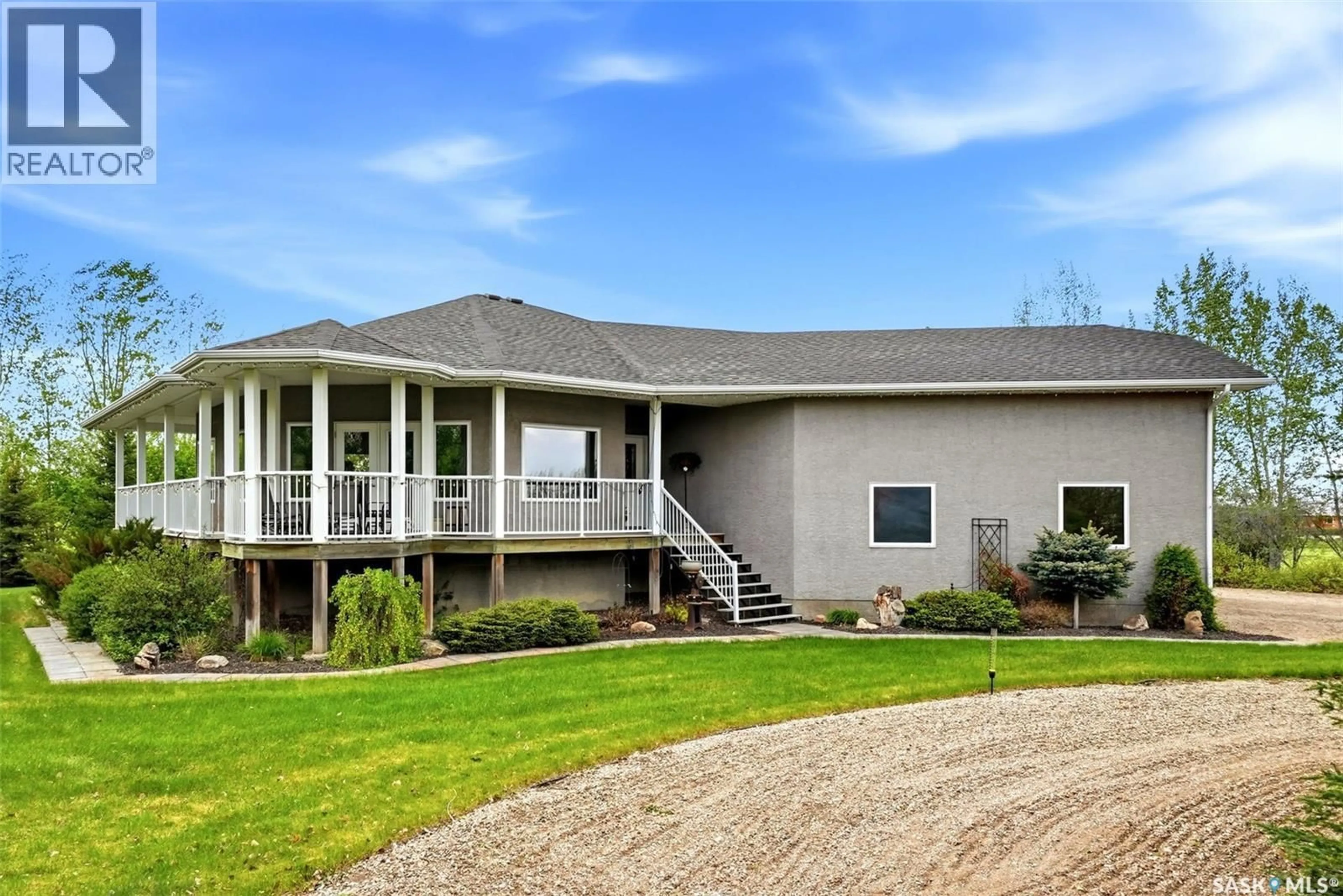 Home with vinyl exterior material, unknown for 24 BARDEL CRESCENT, Pilot Butte Saskatchewan S0G3Z0