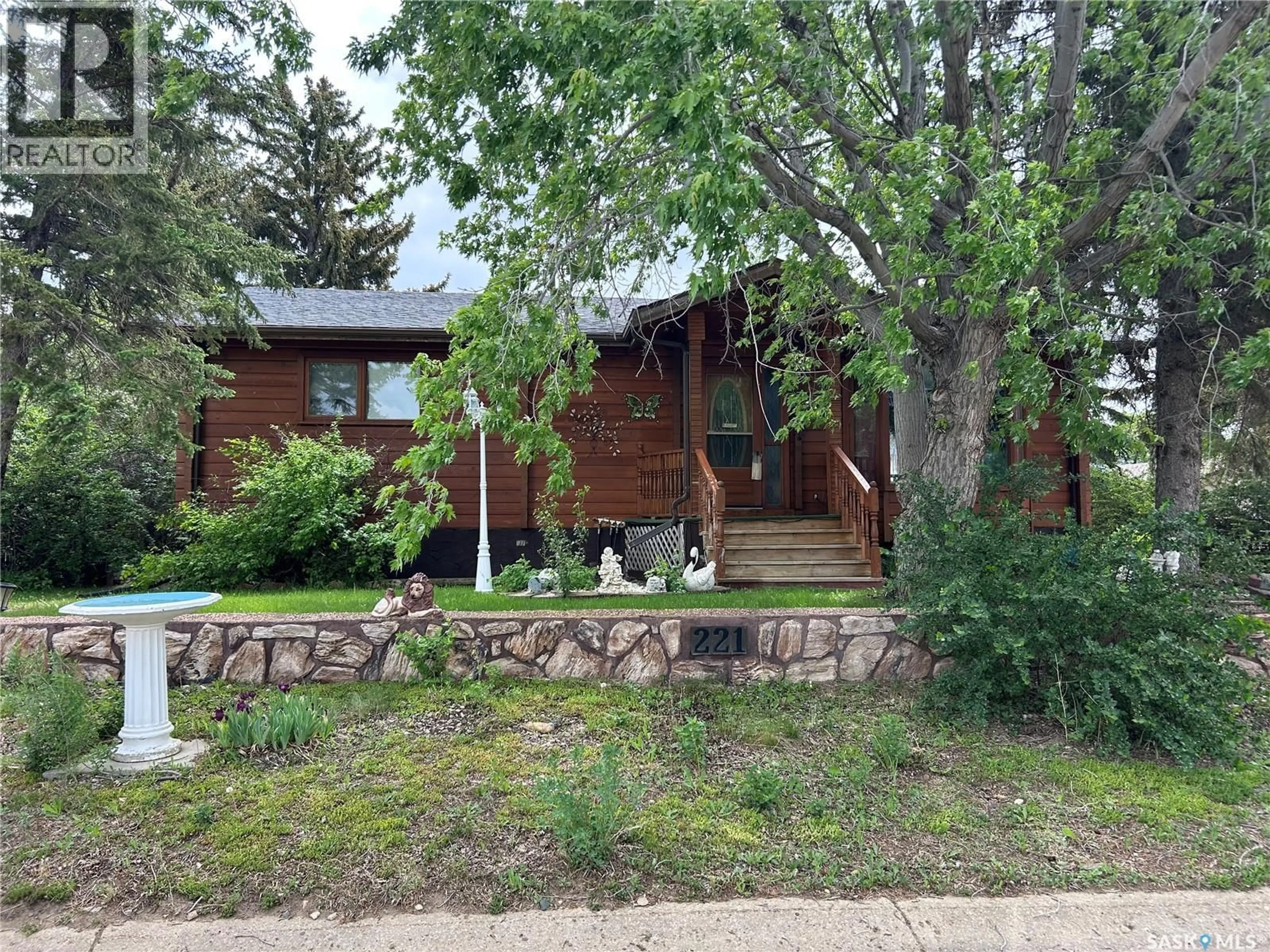 Unknown for 221 1ST STREET, Coronach Saskatchewan S0H0Z0