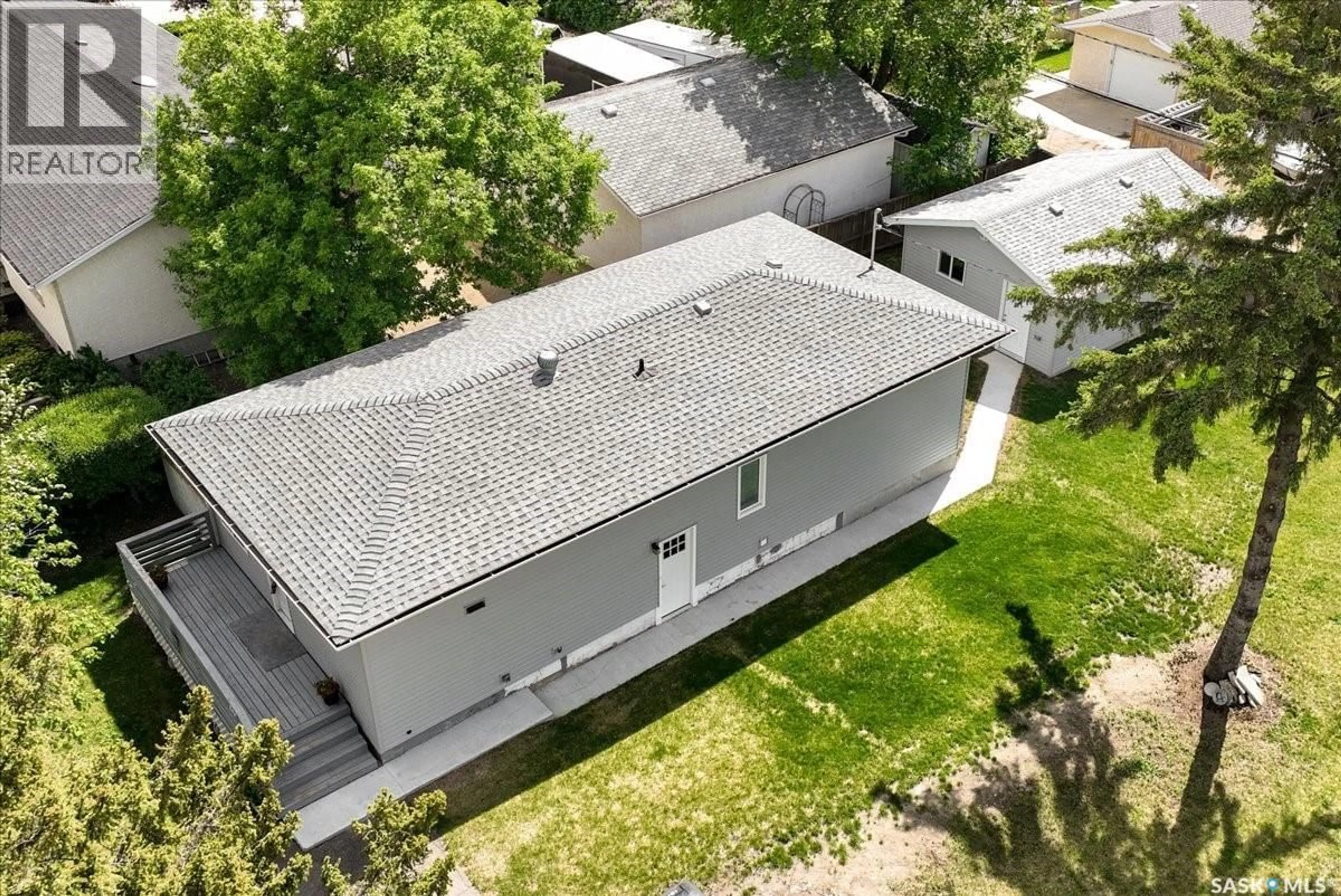 A pic from outside/outdoor area/front of a property/back of a property/a pic from drone, building for 244 MAIN STREET, Balgonie Saskatchewan S0G0E0