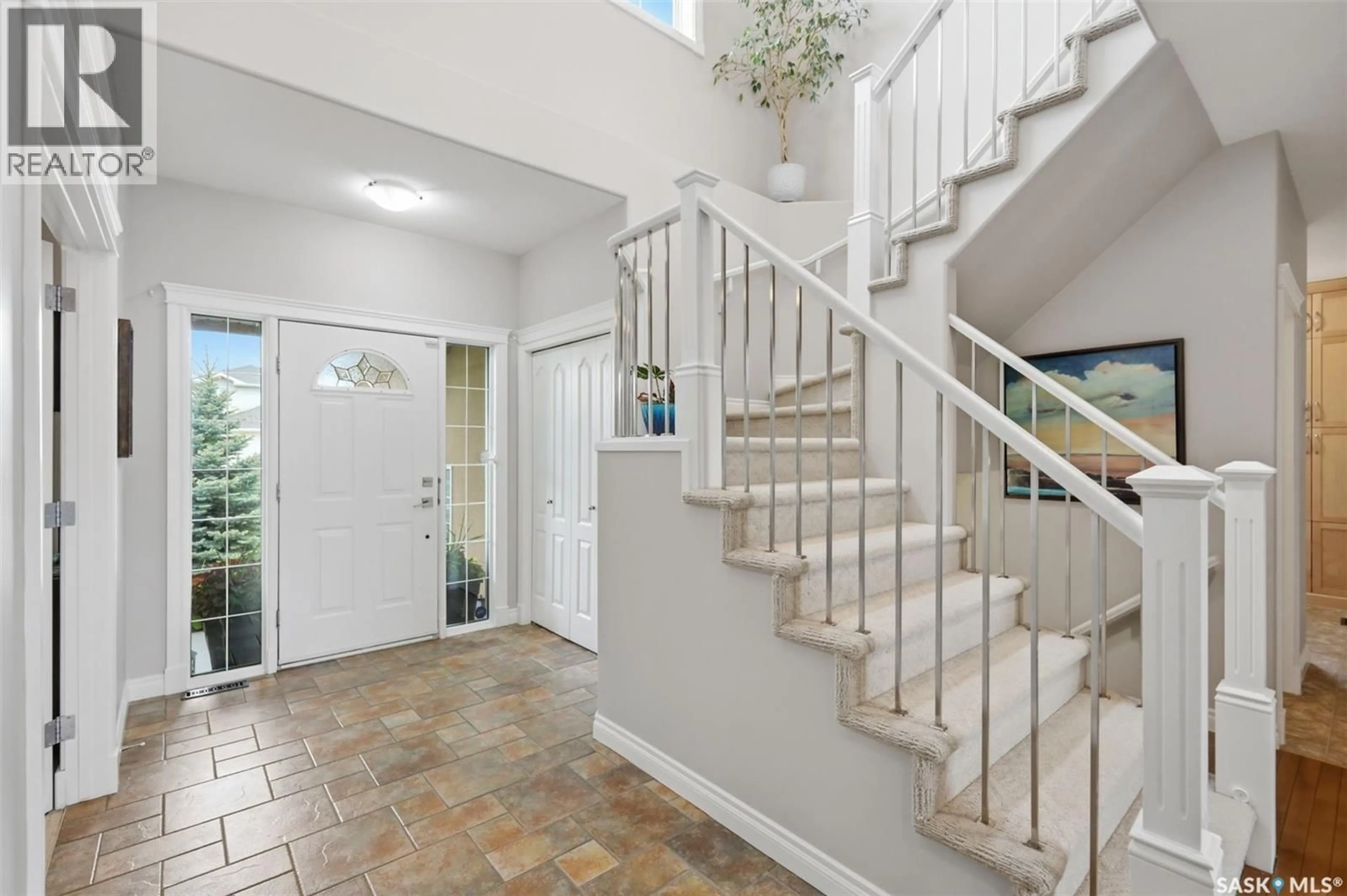 Indoor entryway for 315 ADASKIN COVE, Saskatoon Saskatchewan S7N4P3