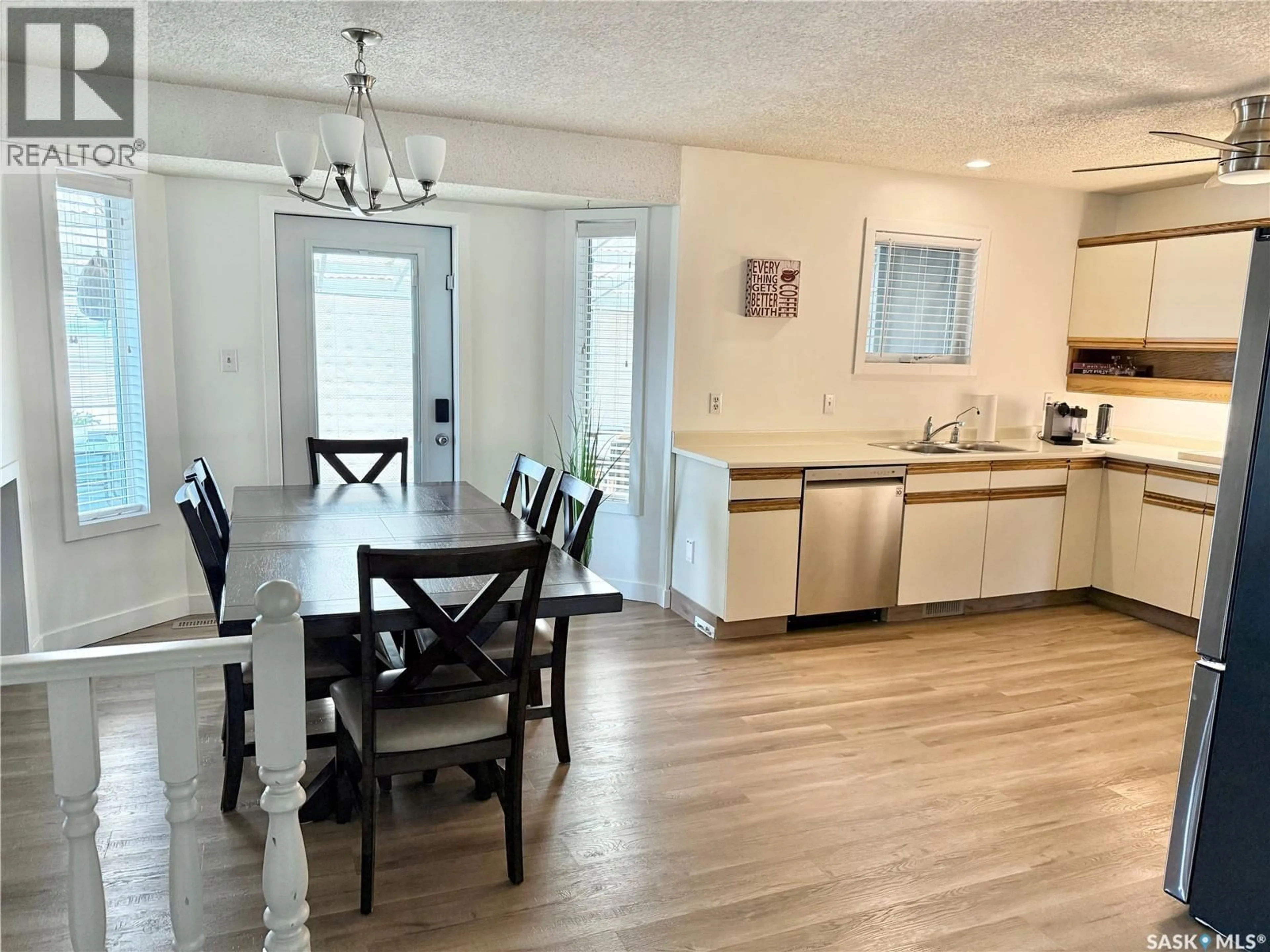 Open concept kitchen, unknown for 405 3RD AVENUE, Leask Saskatchewan S0J1M0