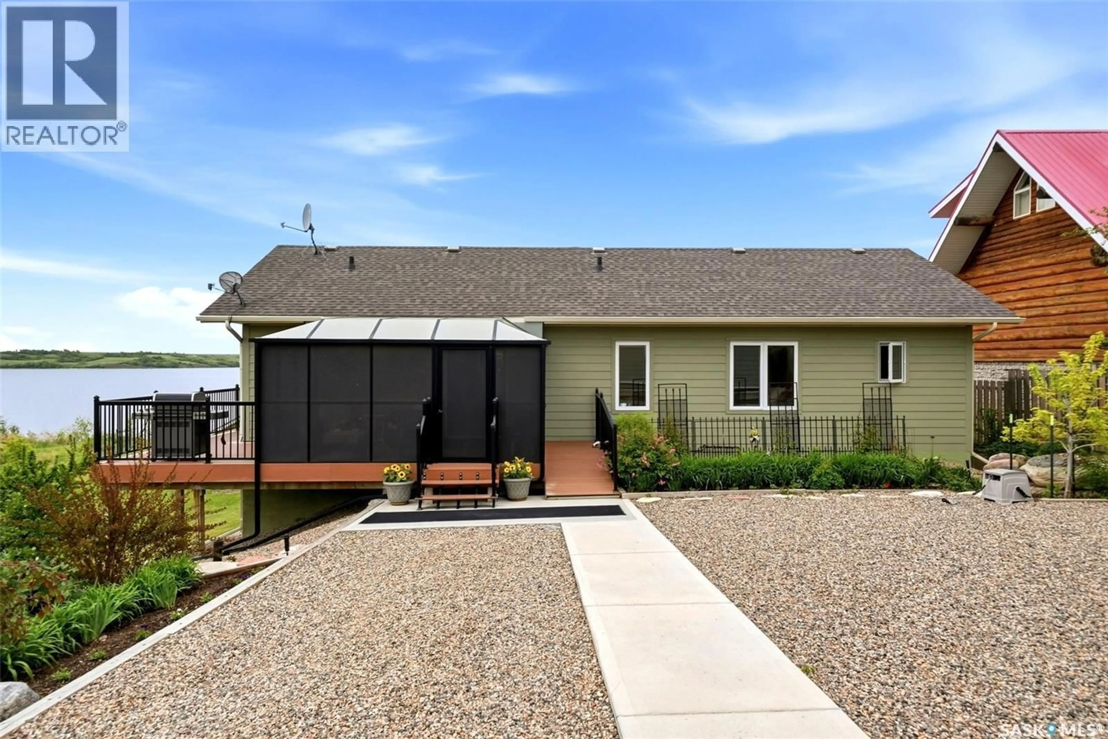 Home with vinyl exterior material, unknown for 10 SHORELINE DRIVE, Mckillop Rm No. 220 Saskatchewan S0G0W0
