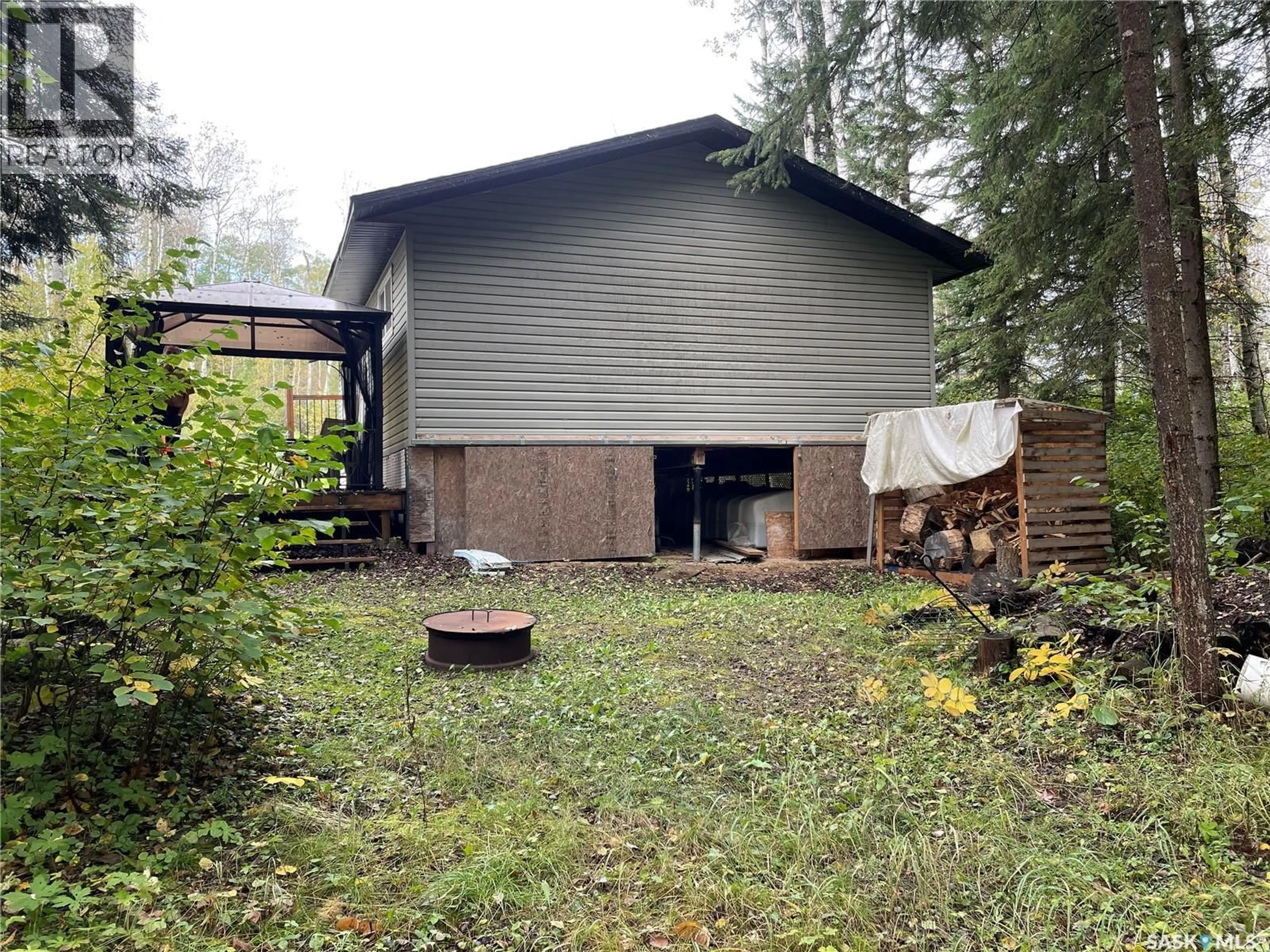 Shed for 20 TRANQUILITY DR, Big River Rm No. 555 Saskatchewan S0J0E0