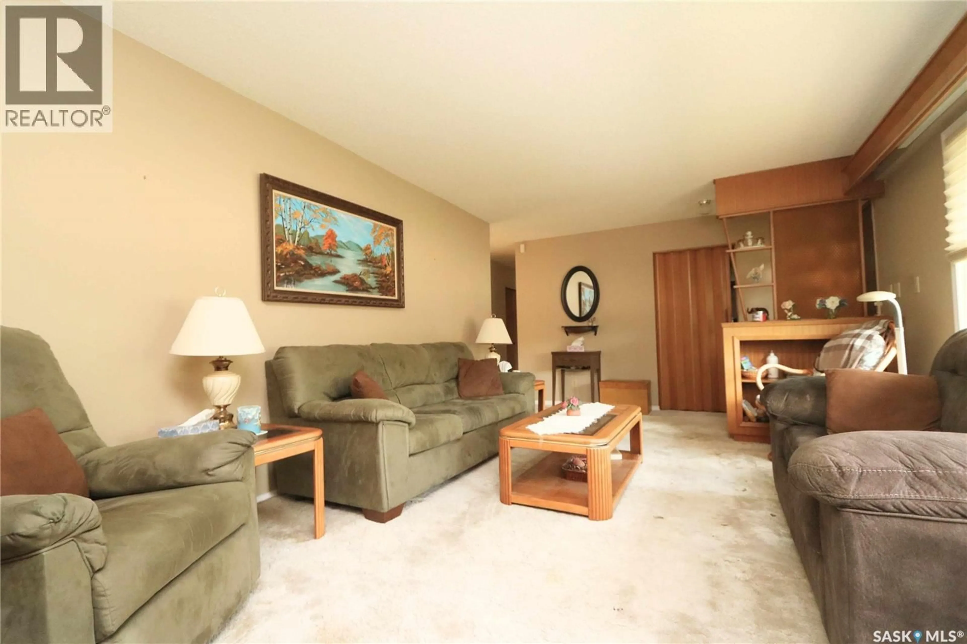 Living room with furniture, unknown for 546 RIVERVIEW ROAD, Yorkton Saskatchewan S3N2X9