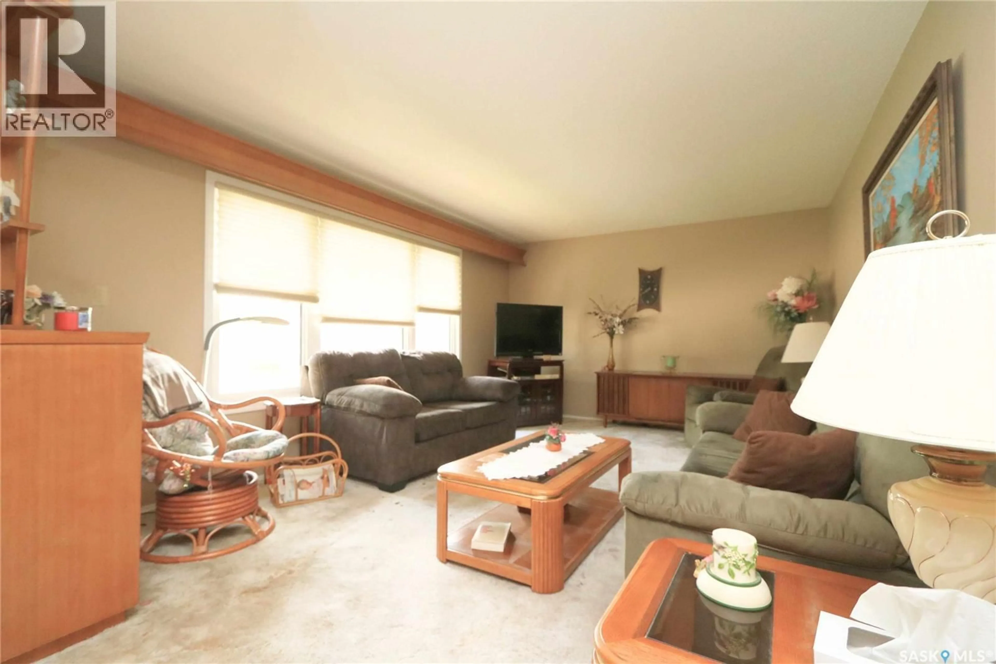 Living room with furniture, unknown for 546 RIVERVIEW ROAD, Yorkton Saskatchewan S3N2X9