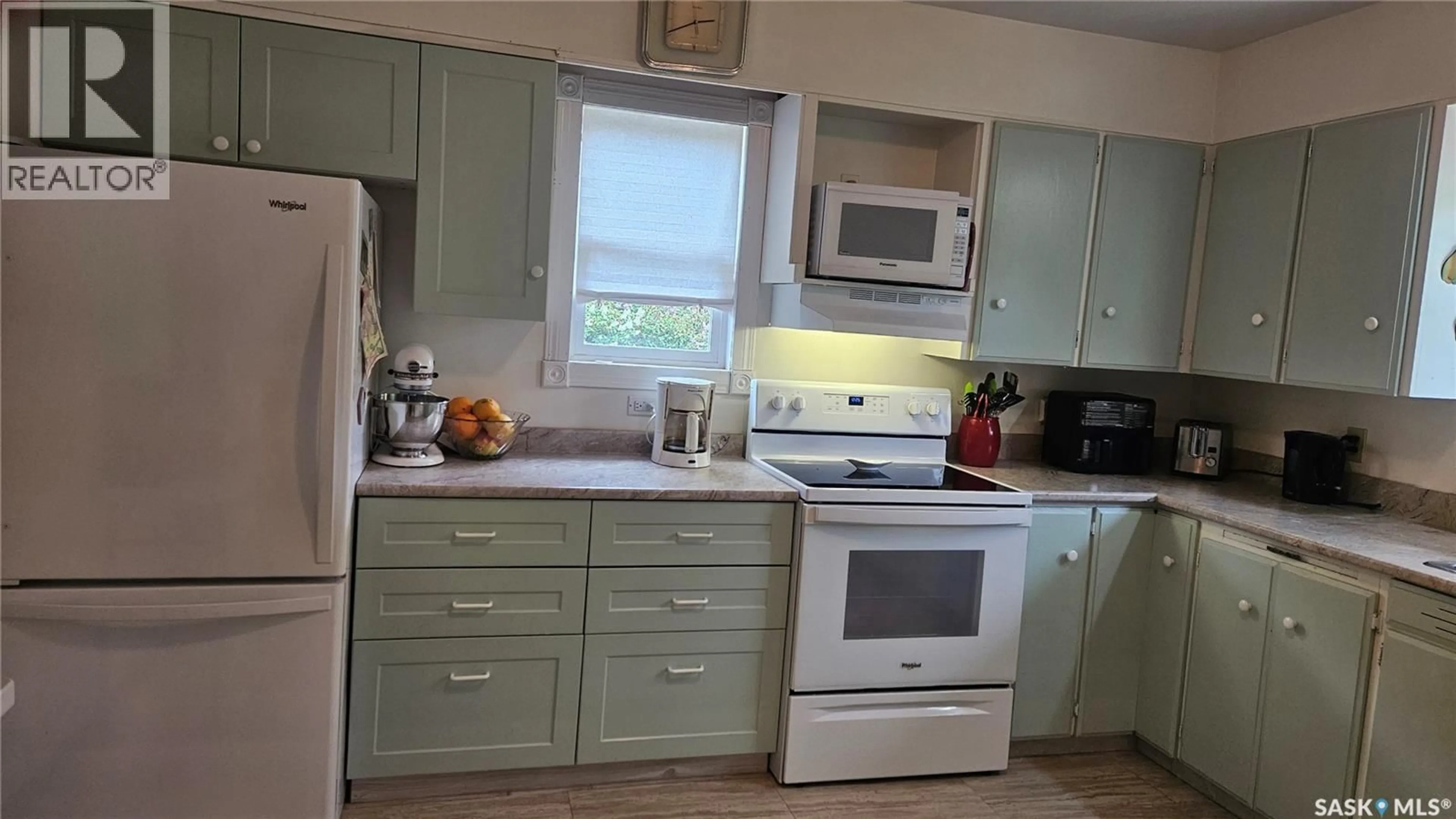 Standard kitchen, unknown for 12 3RD AVENUE, Weldon Saskatchewan S0K3J0
