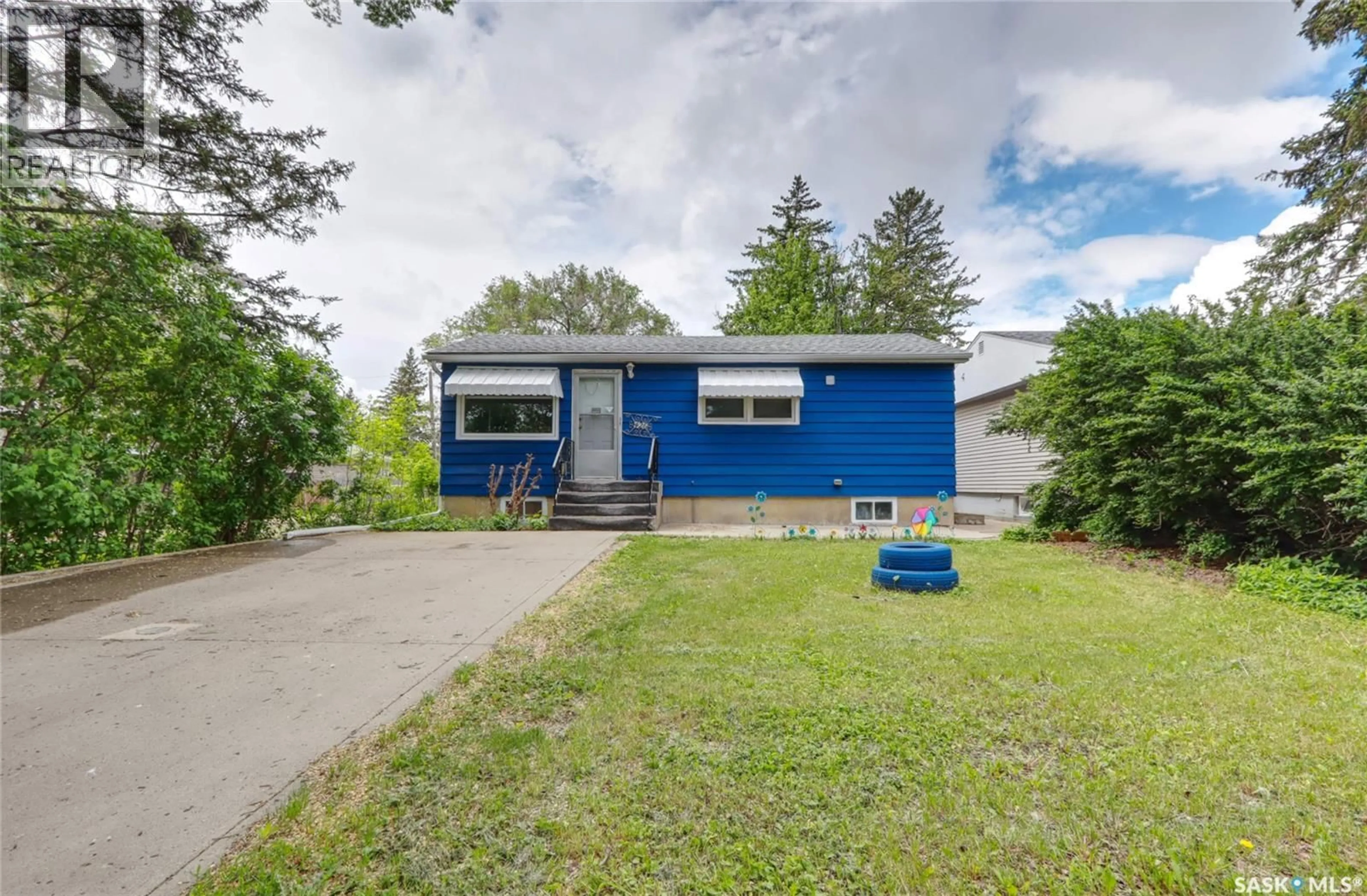 Unknown for 426 ROBINSON STREET, Regina Saskatchewan S4R3R4