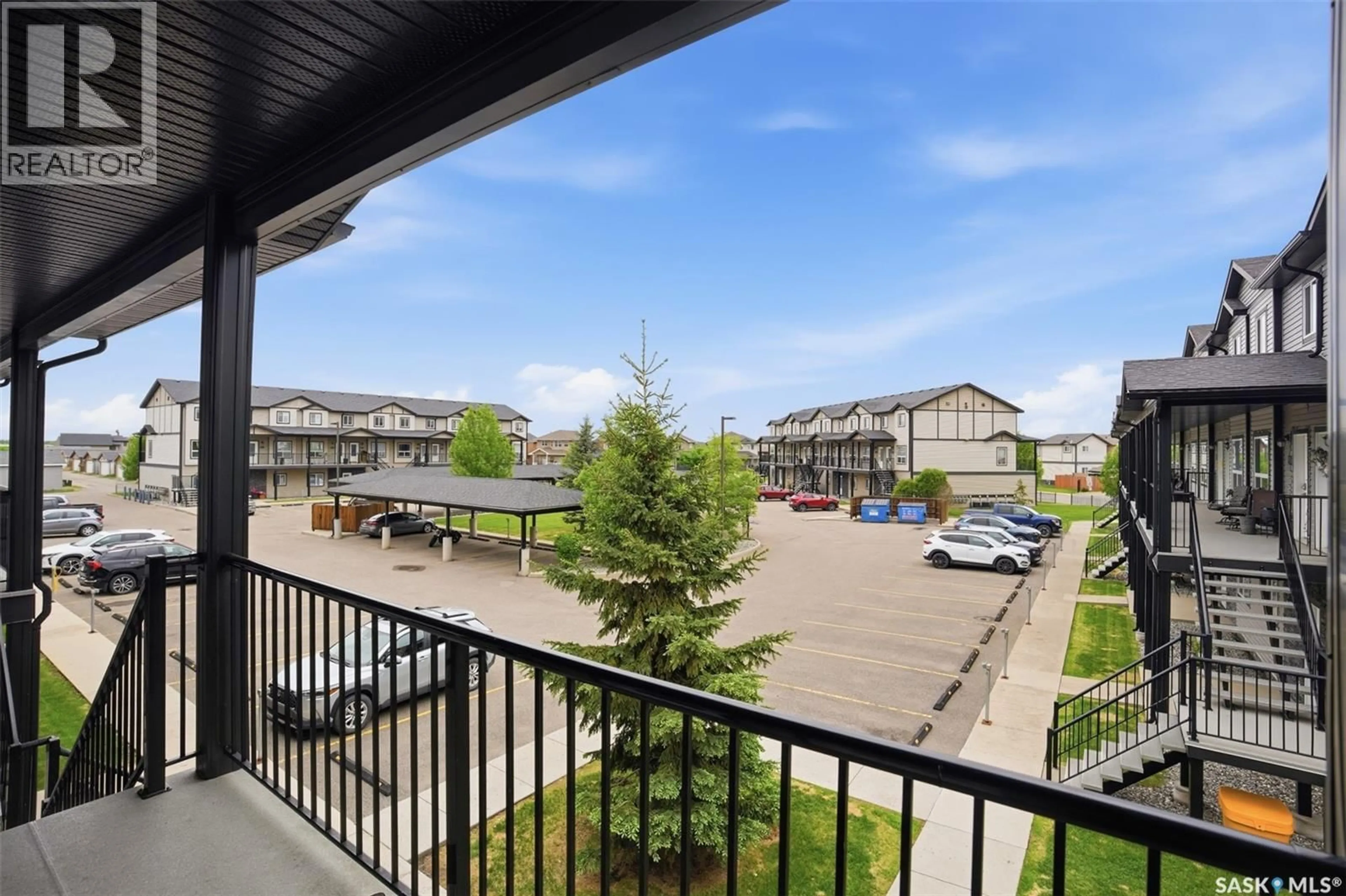 Patio, unknown for 103 - 305 KLASSEN CRESCENT, Saskatoon Saskatchewan S7R0J2