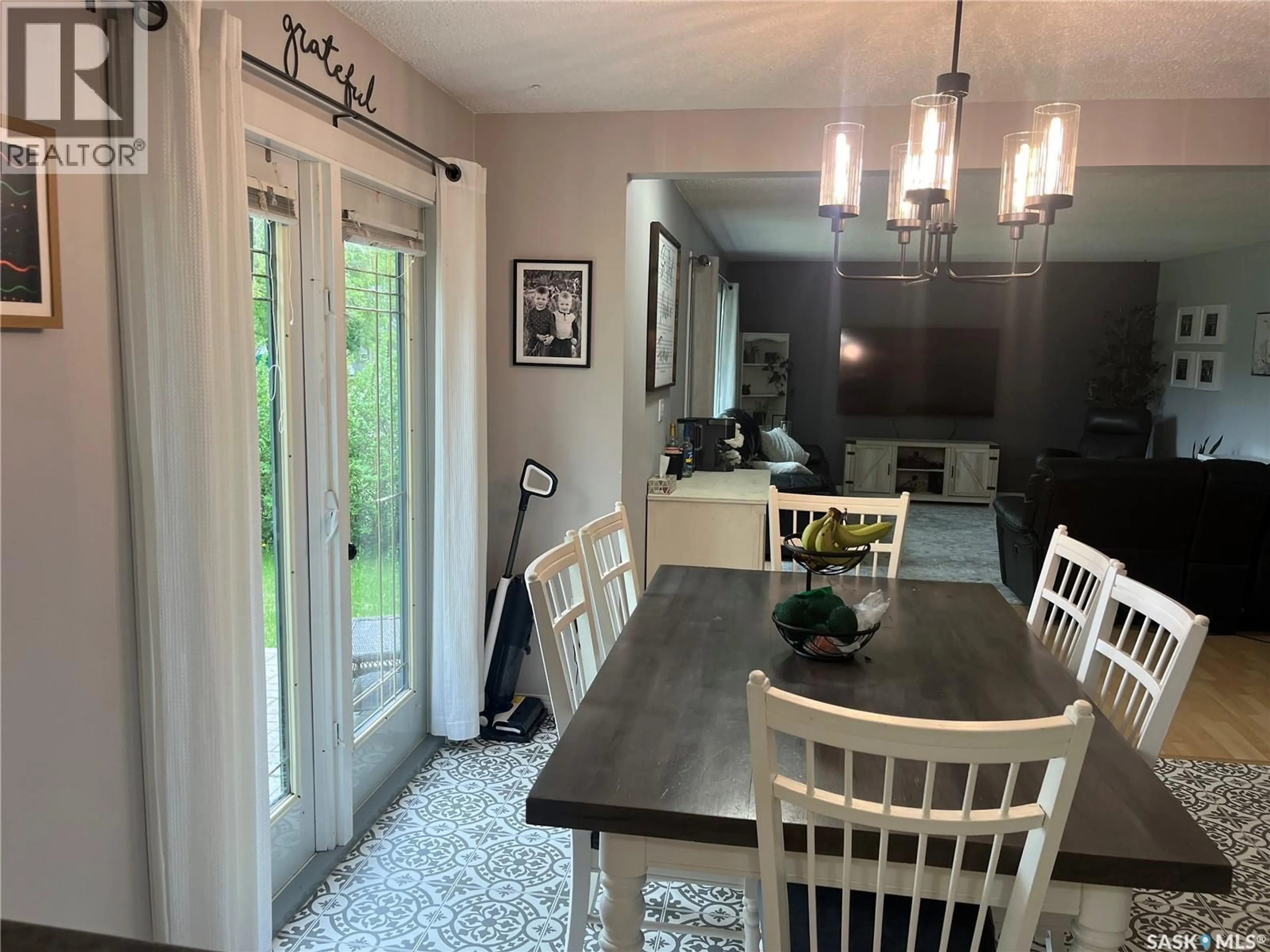 Dining room, unknown for 61 2ND STREET, Wadena Saskatchewan S0A4J0