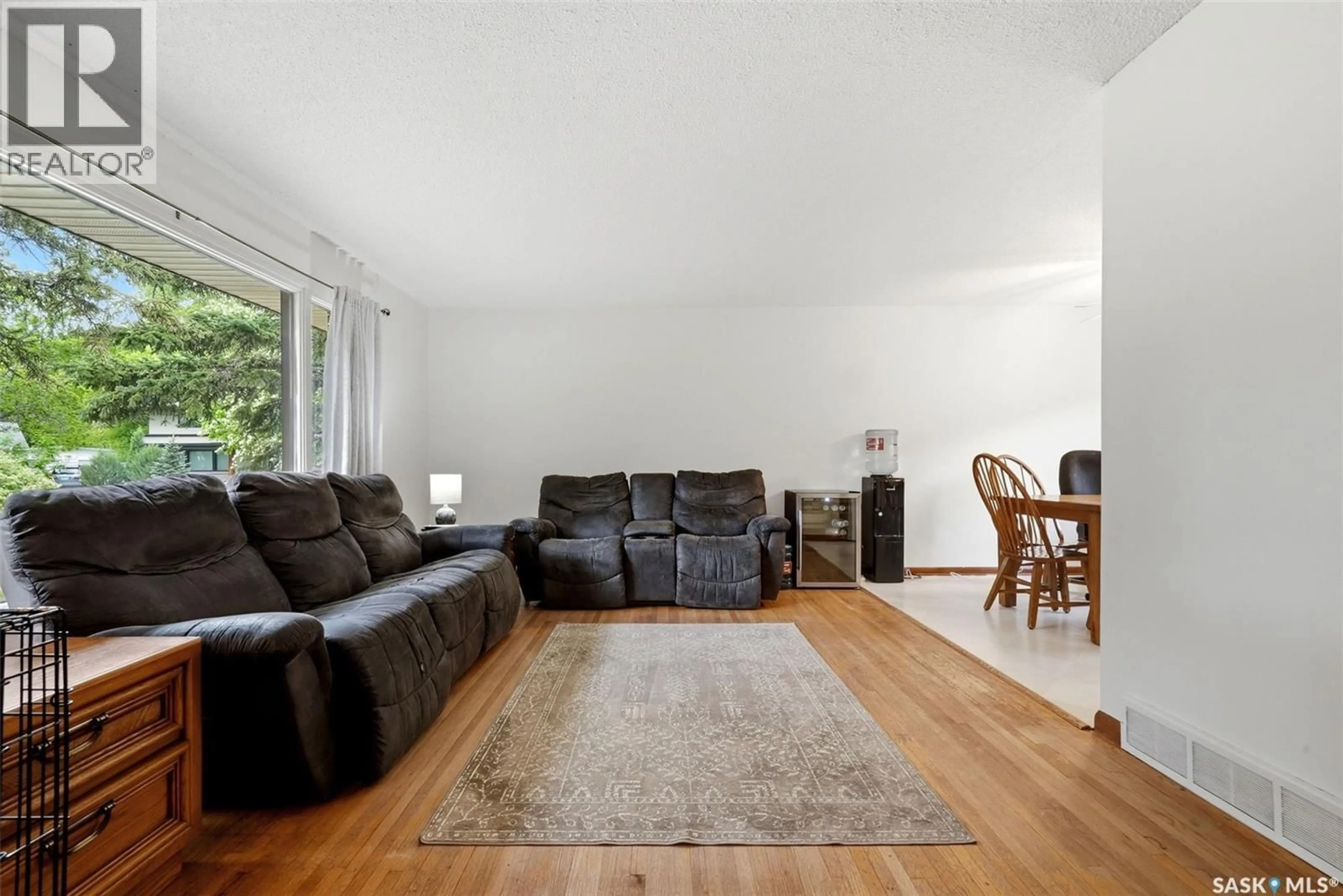 Living room with furniture, unknown for 18 BOLE PLACE, Regina Saskatchewan S4S3W7