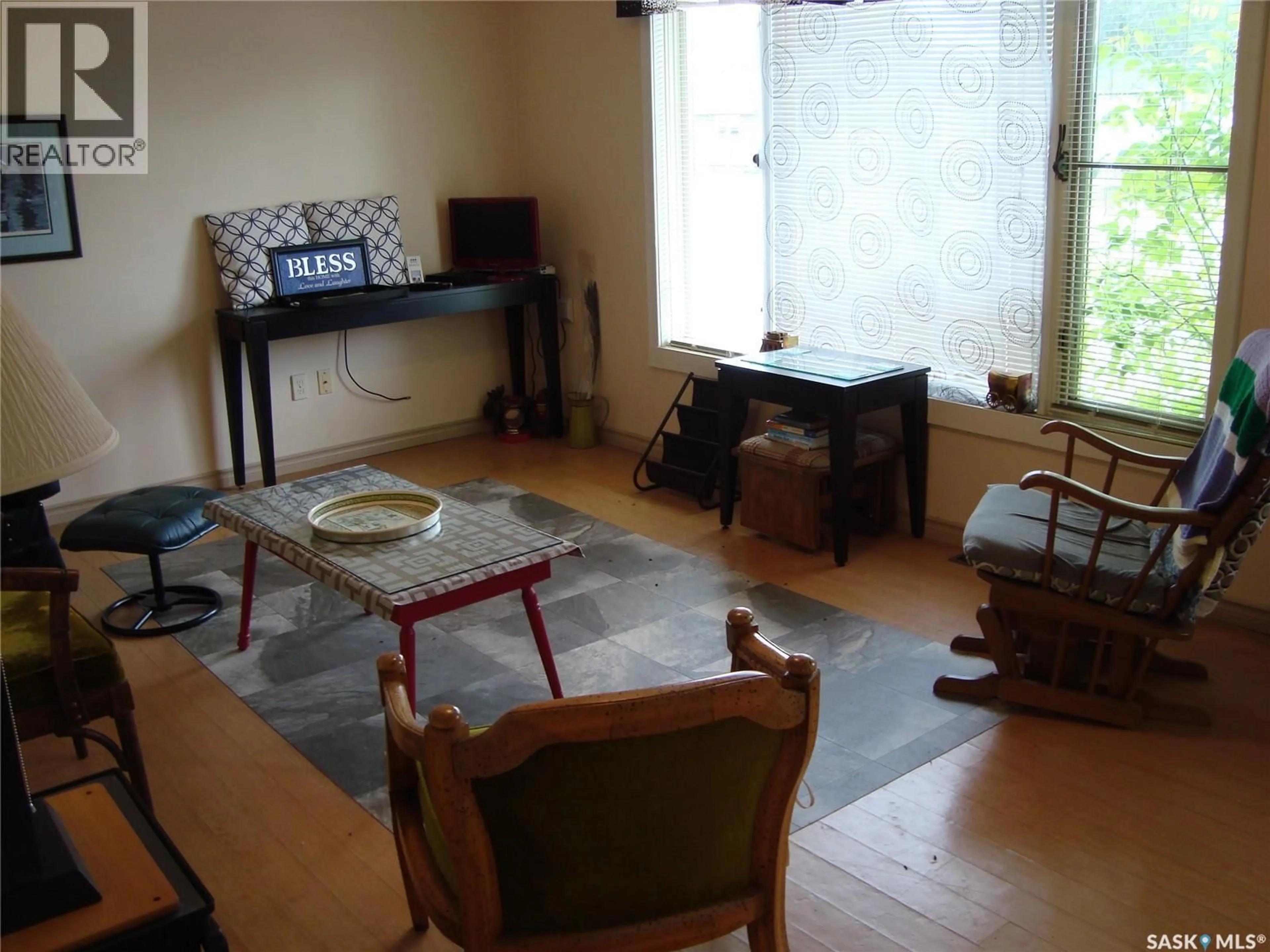A pic of a room for 260 6TH AVENUE, Gravelbourg Saskatchewan S0H1X0