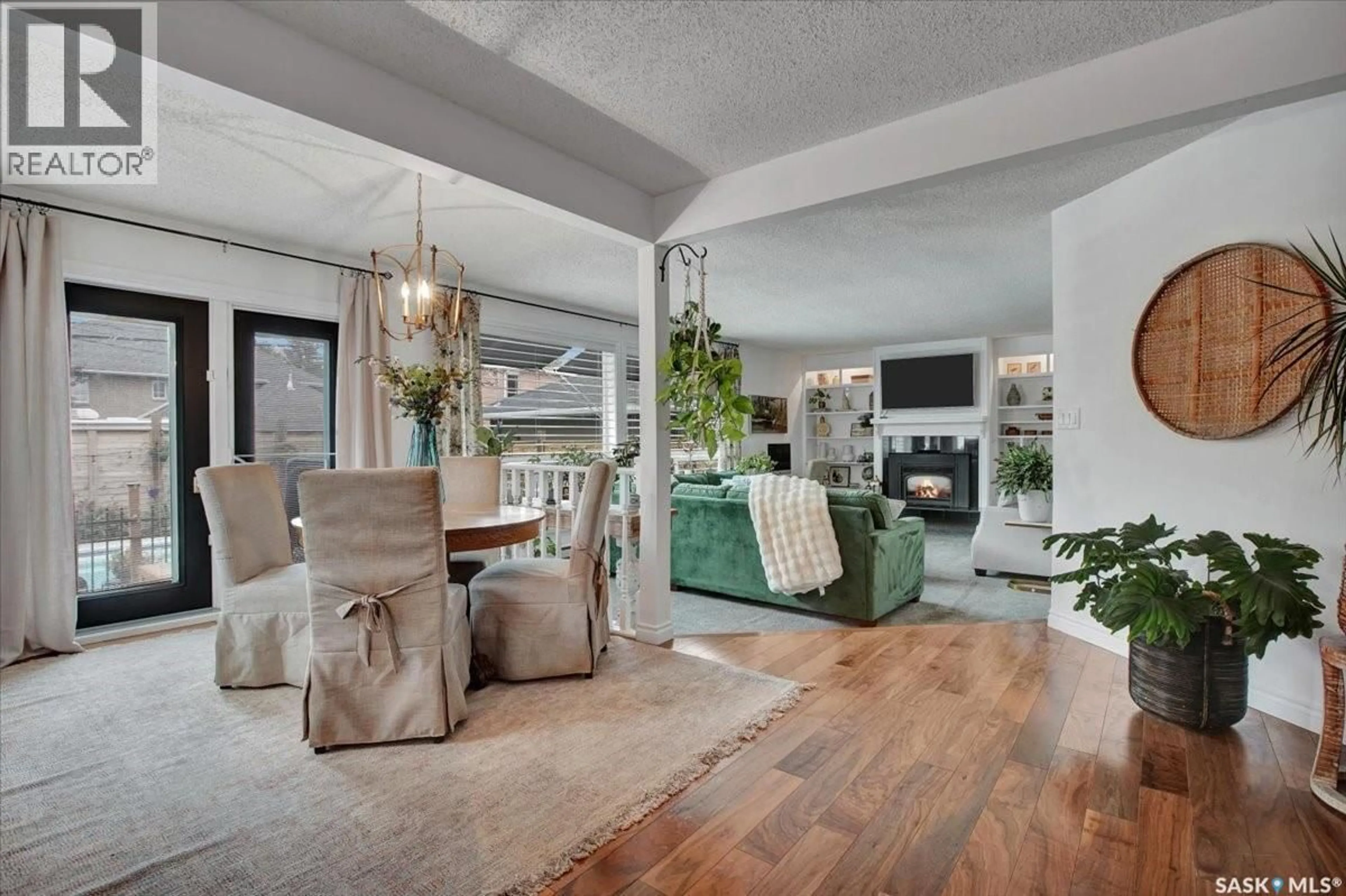 Living room with furniture, unknown for 310 WILLOW STREET, Saskatoon Saskatchewan S7J0C6