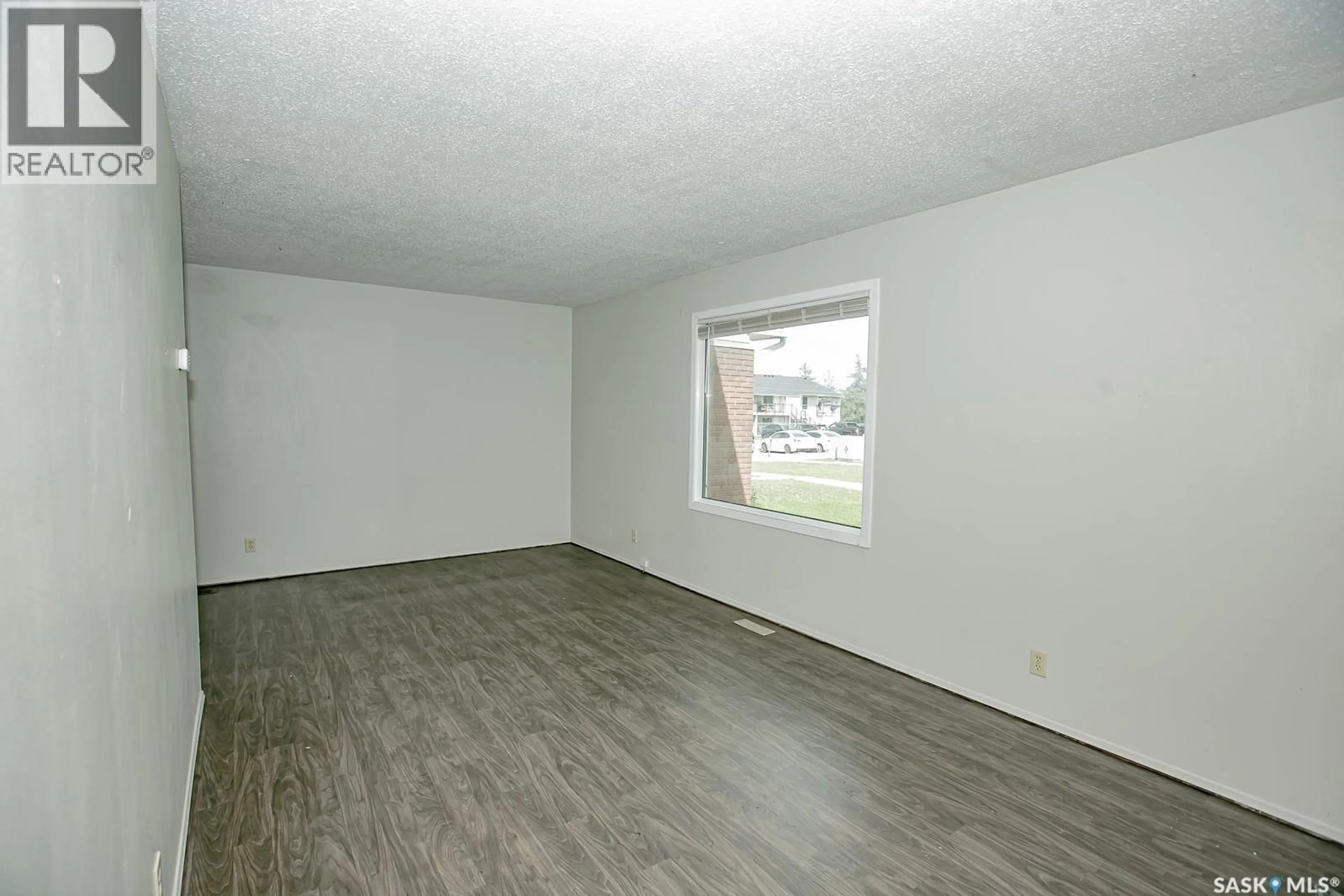 A pic of a room for 4140 CASTLE ROAD, Regina Saskatchewan S4S6A4