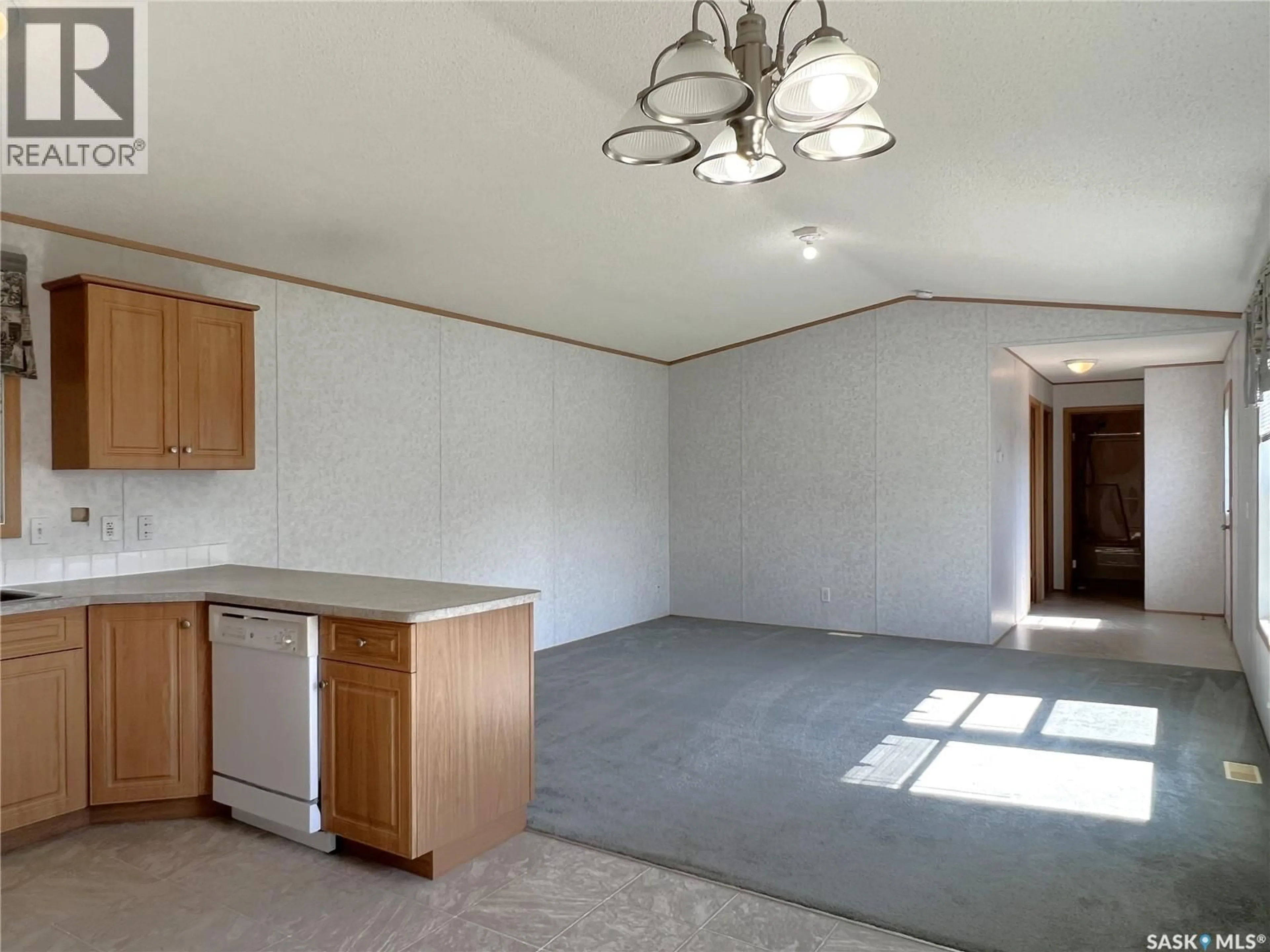 A pic of a room for 309 2ND AVENUE NW, Goodsoil Saskatchewan S0M1A0