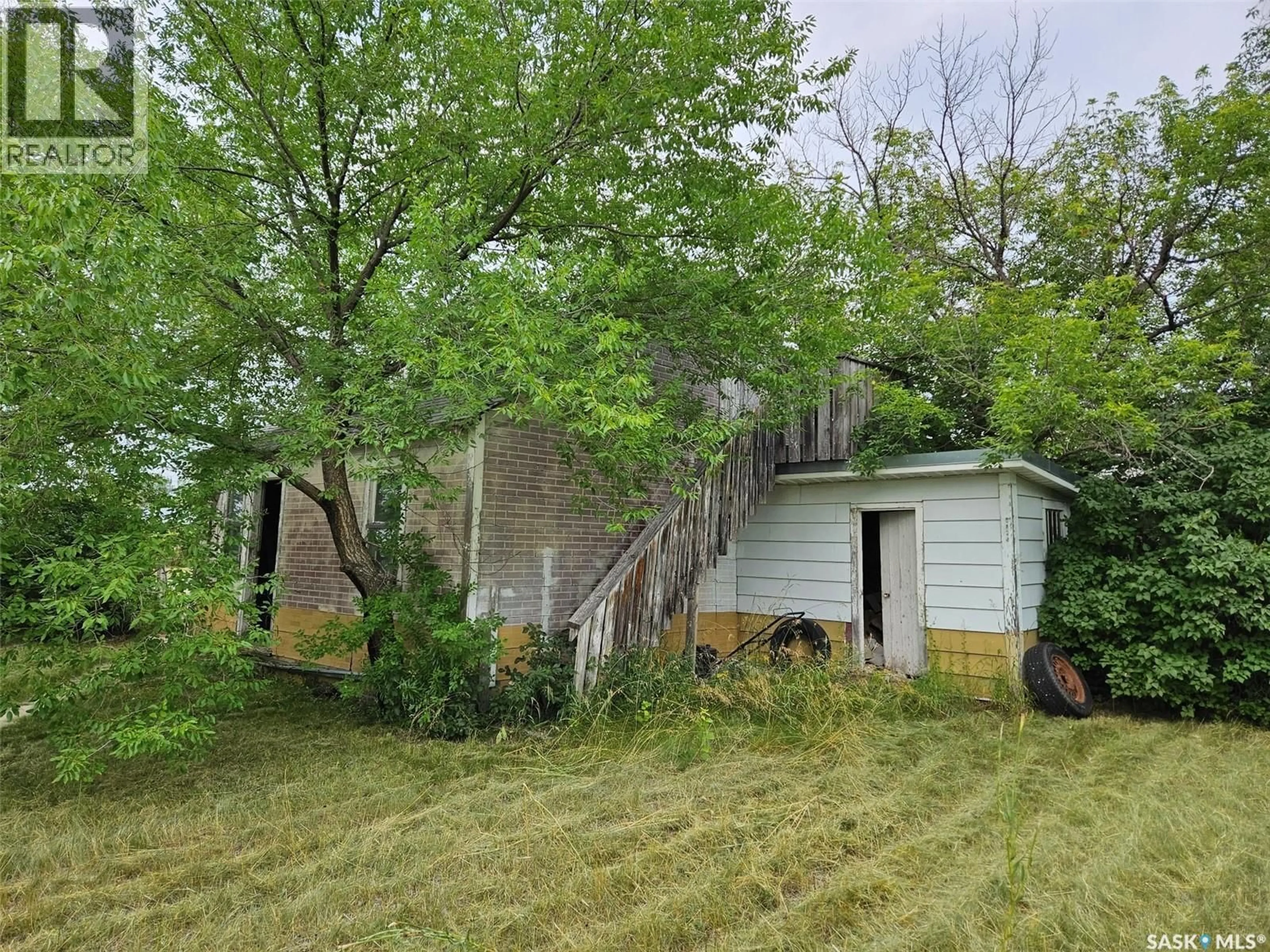 Shed for 195 MORLEY STREET, Kisbey Saskatchewan S0C1L0