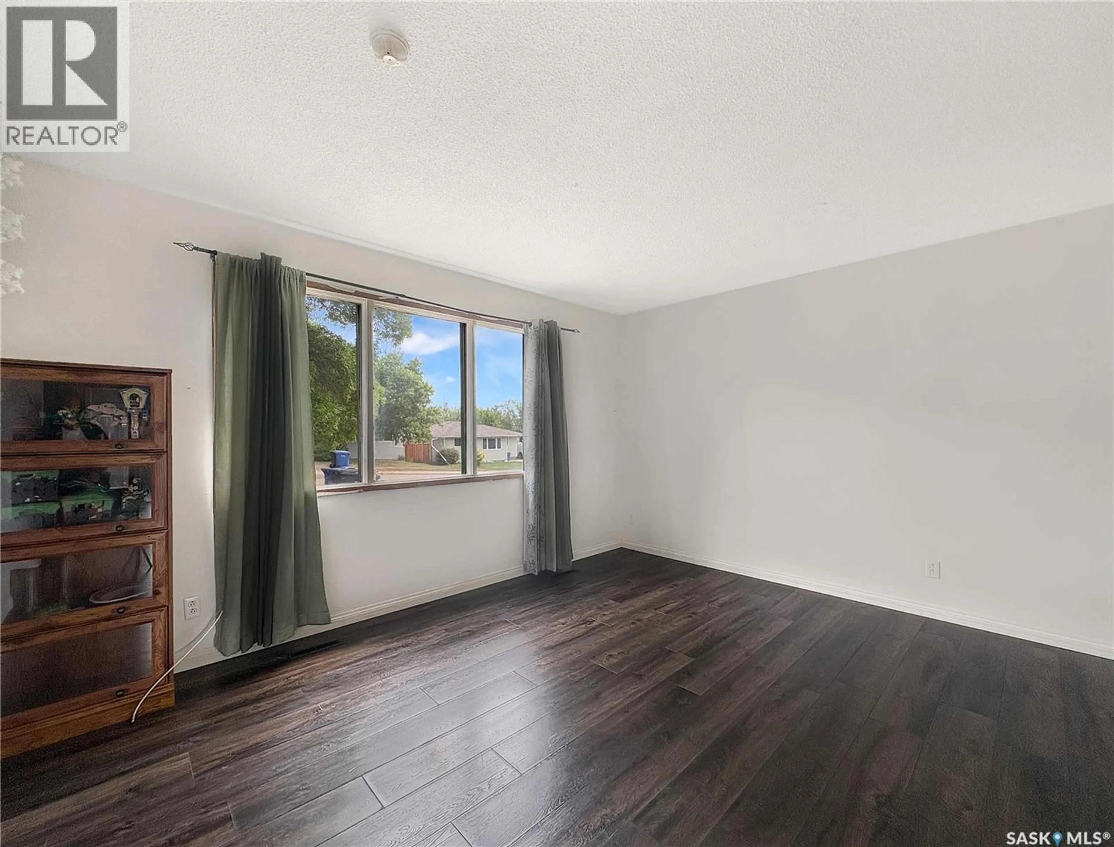 A pic of a room for 571 101ST STREET, North Battleford Saskatchewan S9A0Y5