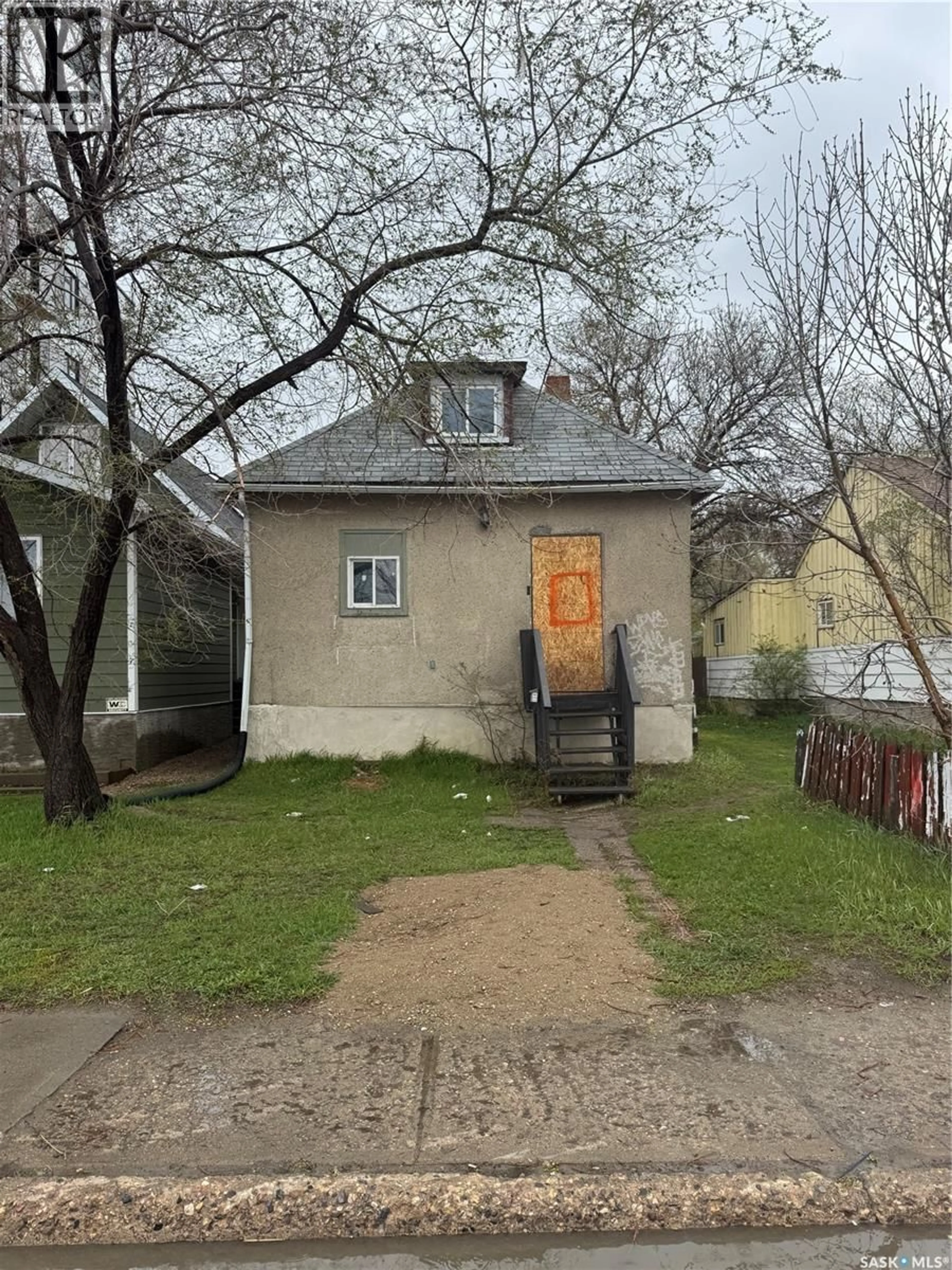 Shed for 1056 ANGUS STREET, Regina Saskatchewan S4T1Y3