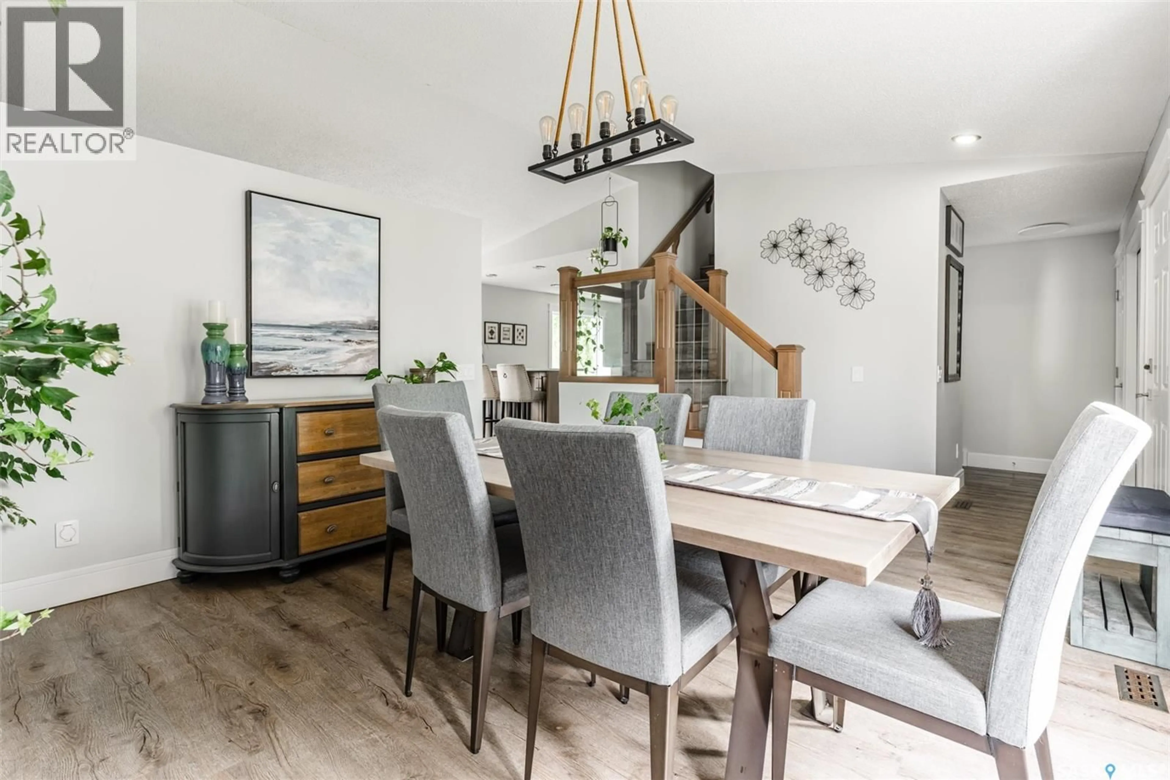 Dining room, wood/laminate floor for 759 COWLEY ROAD, Saskatoon Saskatchewan S7N4J1