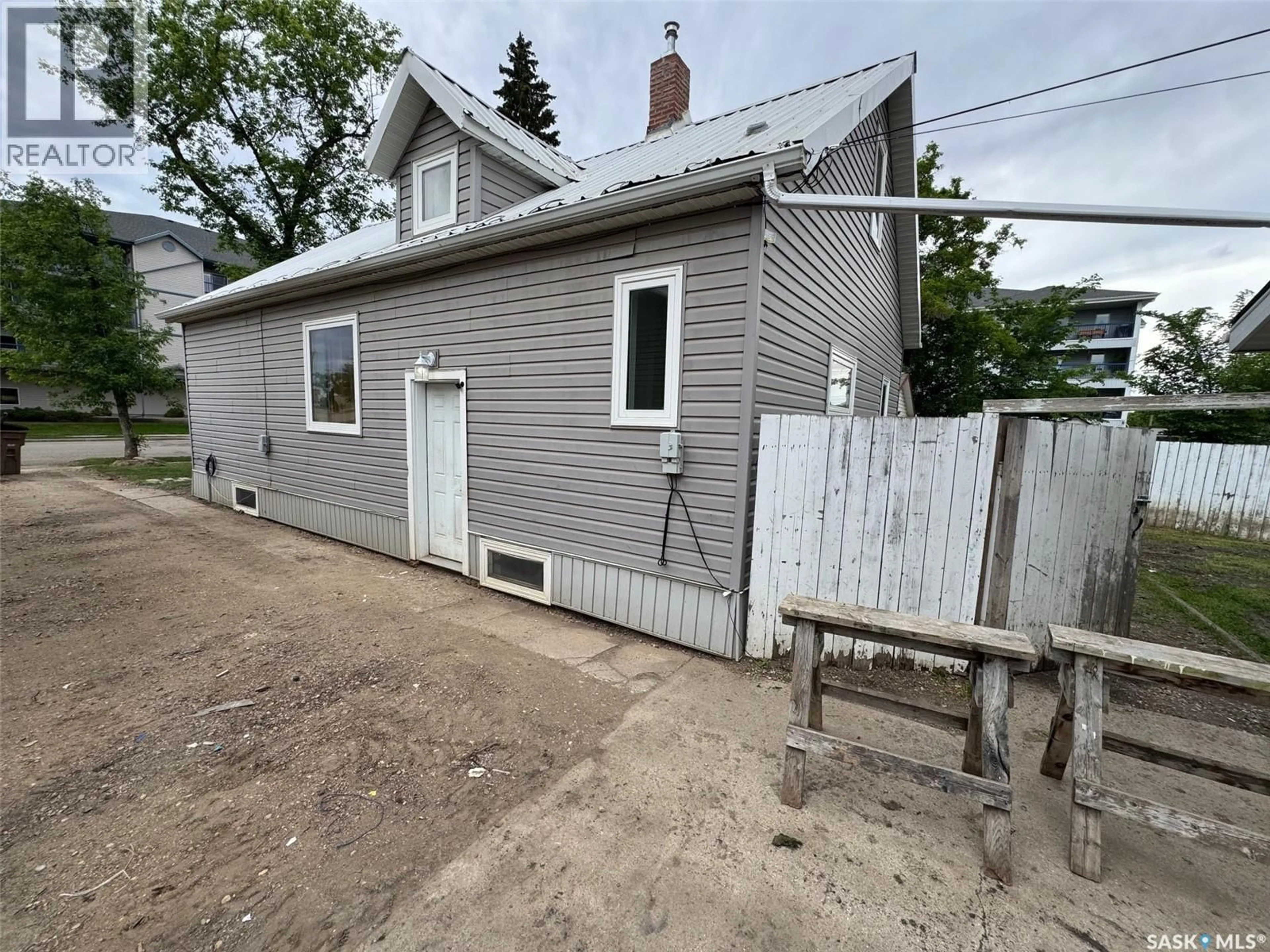Unknown for 212 CRAWFORD AVENUE, Melfort Saskatchewan S0E1A0