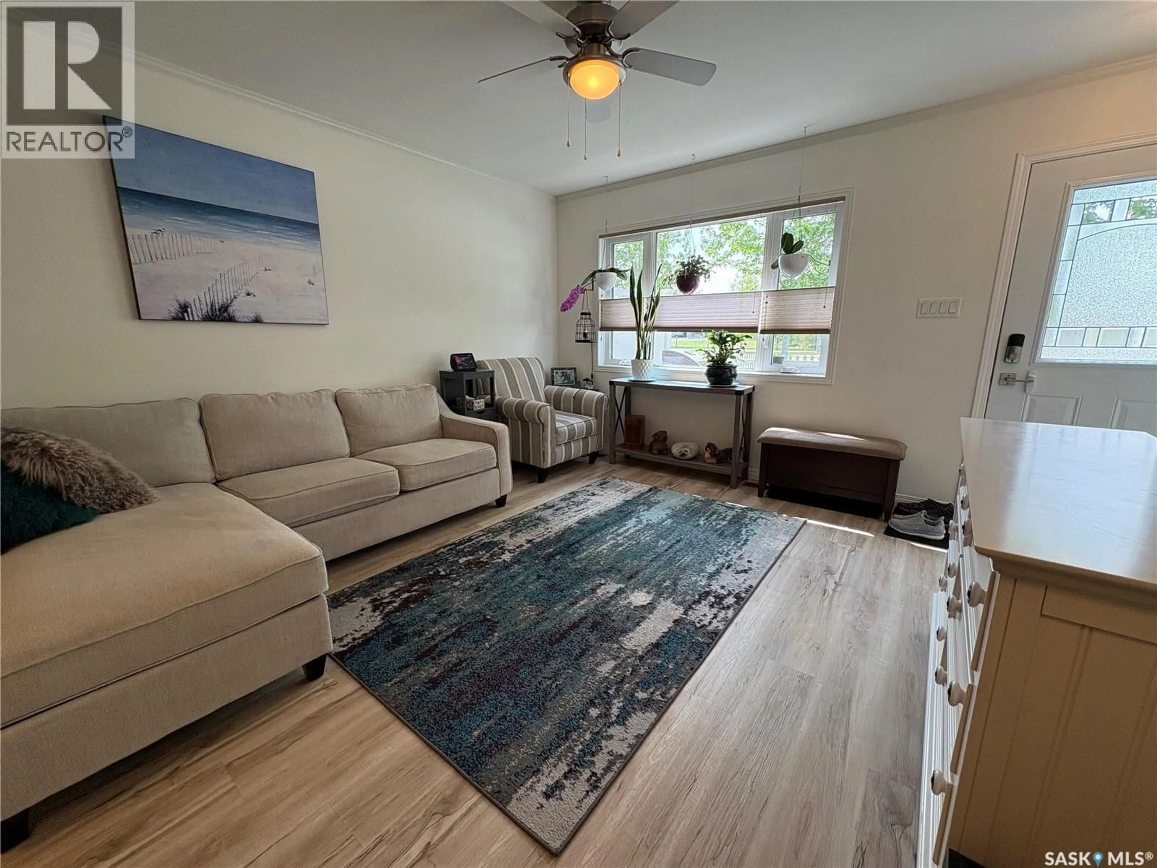 Living room with furniture, unknown for 115 - 301 DALGLEISH LINK, Saskatoon Saskatchewan S7W0N5